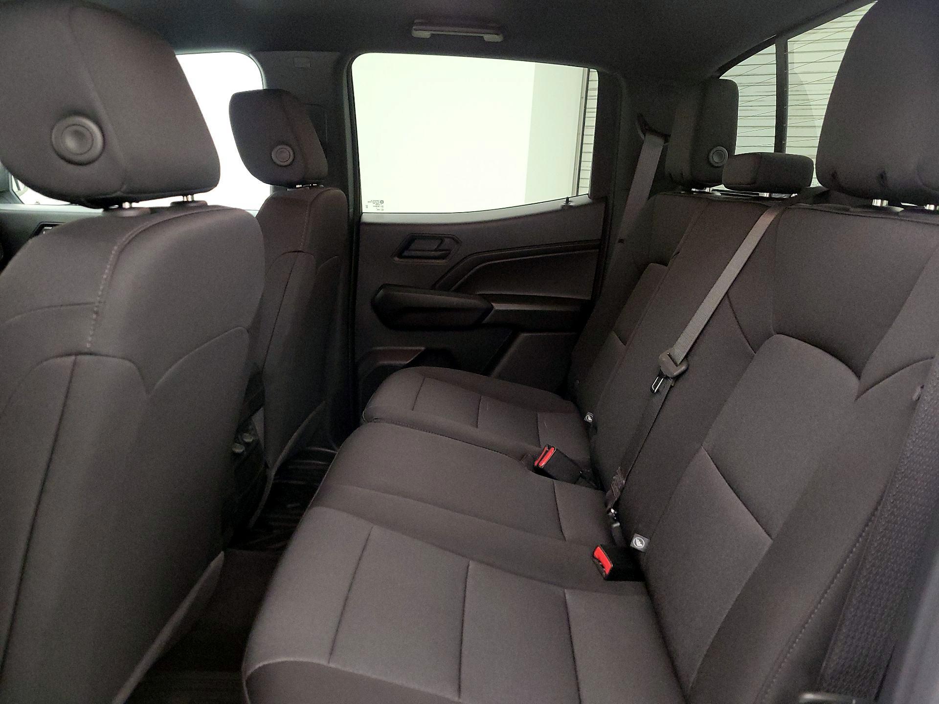 Thumbnail: 2025 Chevrolet Colorado - 19