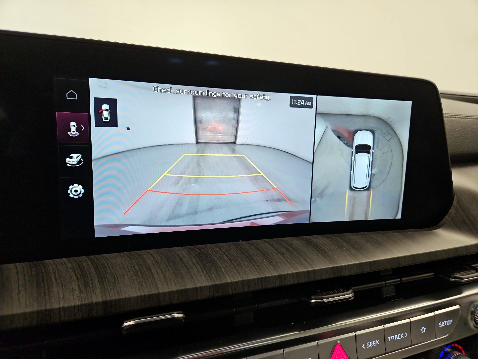 Thumbnail: 2023 Kia Telluride - 15