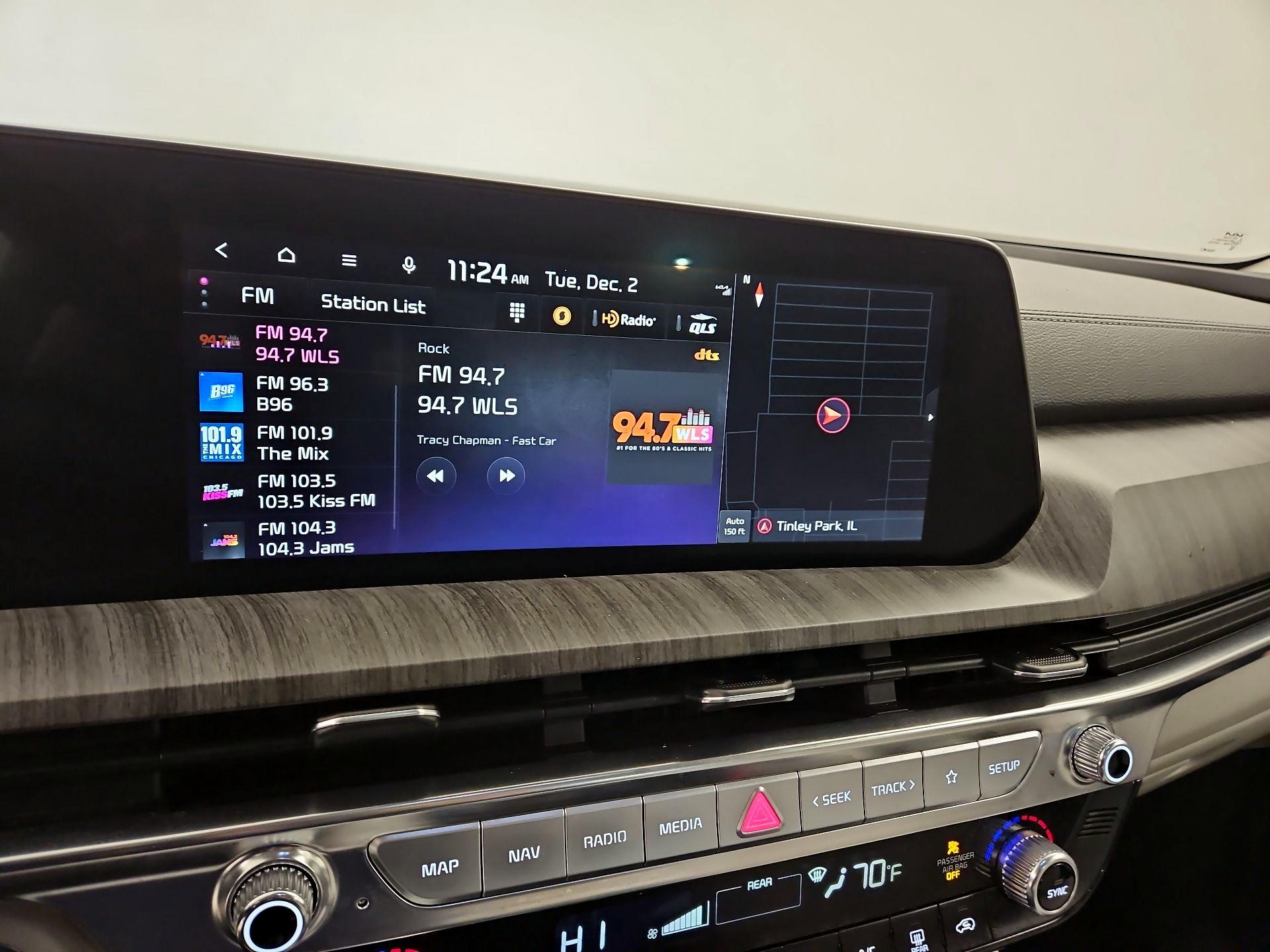 Thumbnail: 2023 Kia Telluride - 16