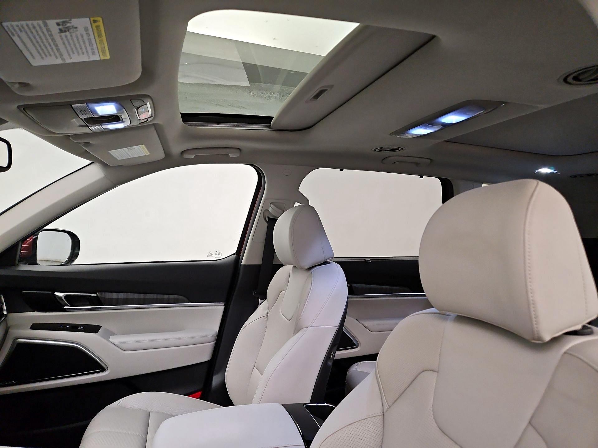 Thumbnail: 2023 Kia Telluride - 20