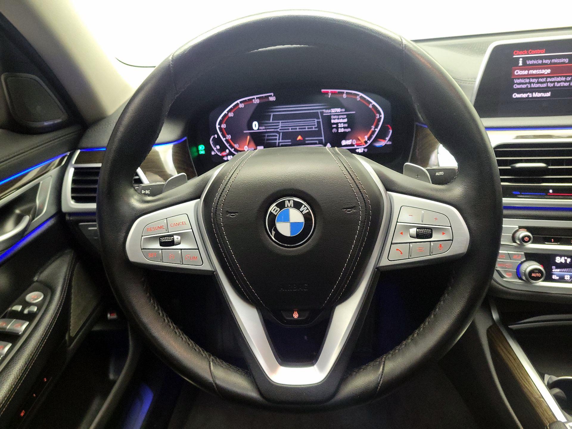 Thumbnail: 2021 BMW 7 Series - 10