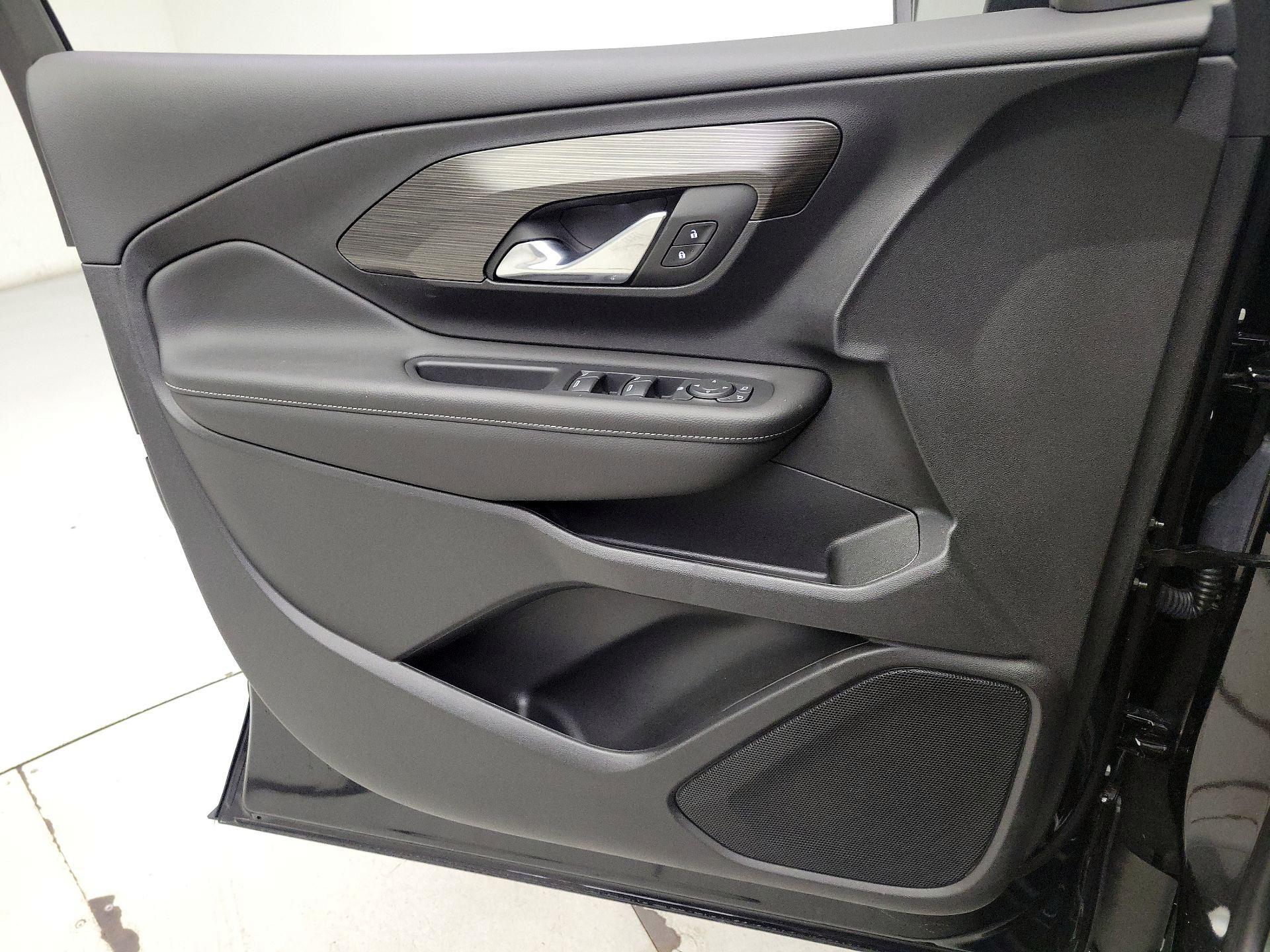 Thumbnail: 2023 GMC Terrain - 12