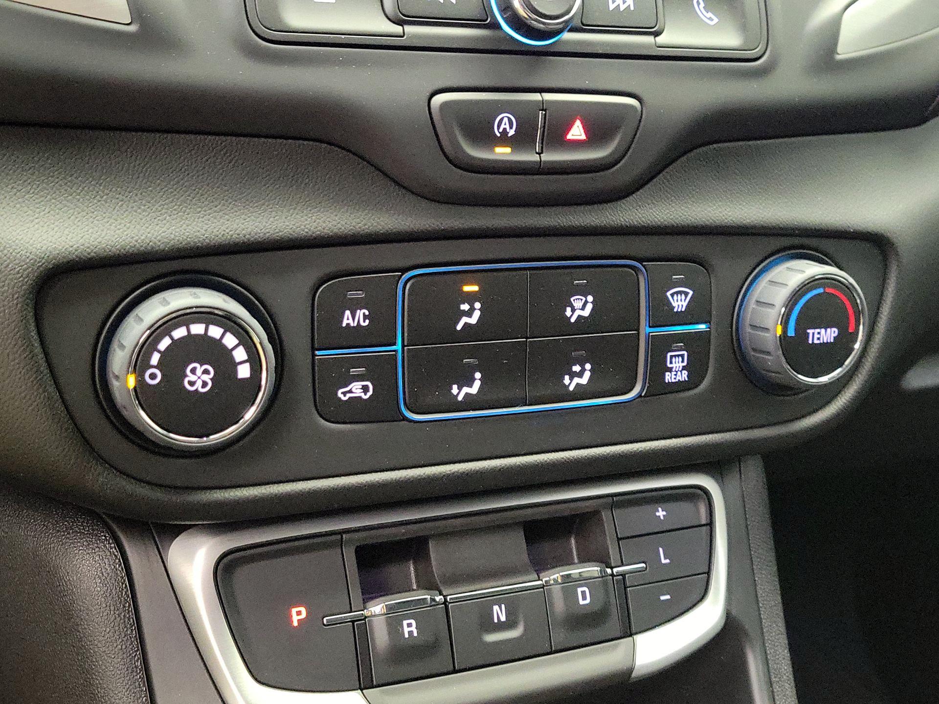 Thumbnail: 2023 GMC Terrain - 16