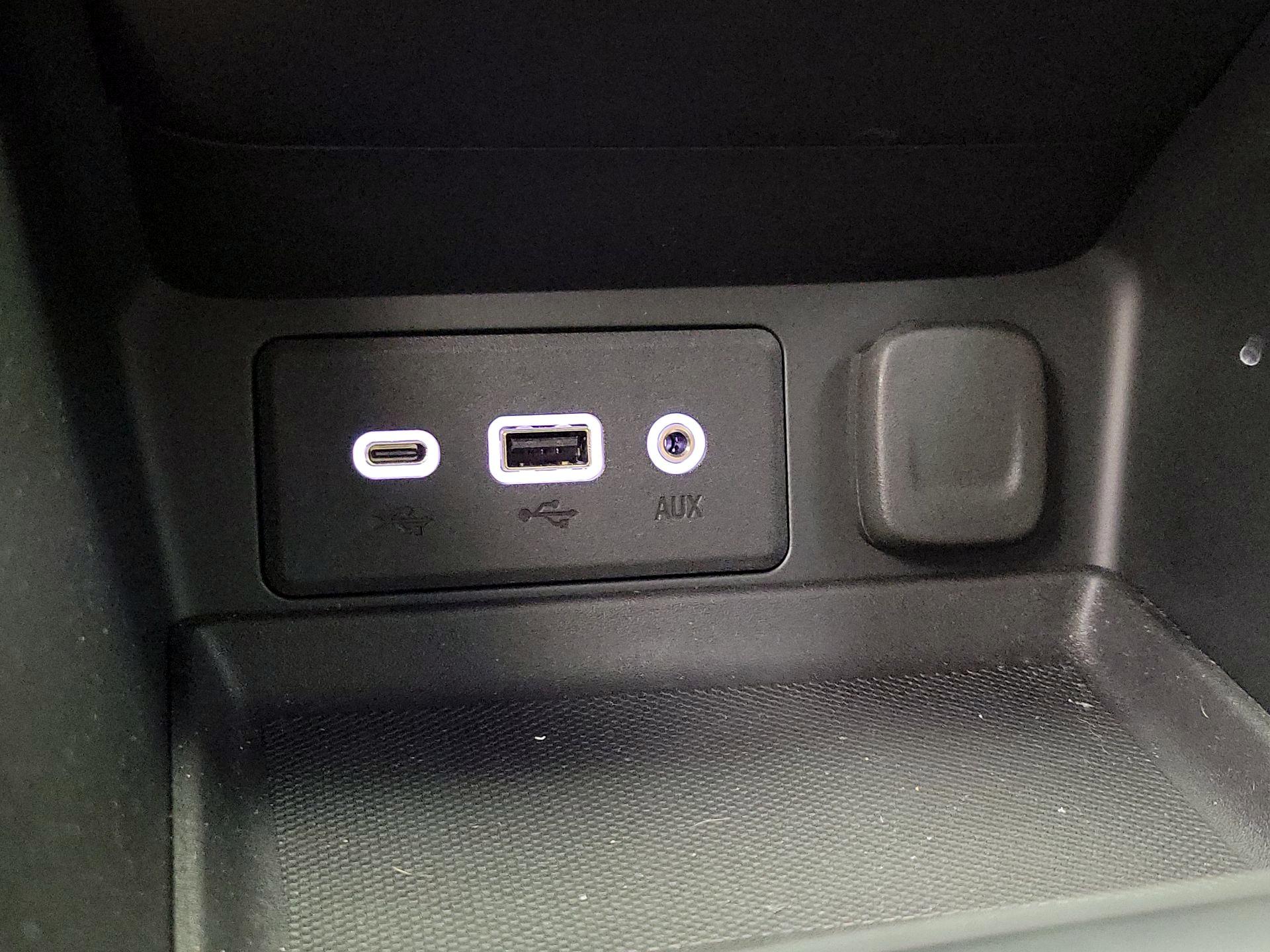 Thumbnail: 2023 GMC Terrain - 18