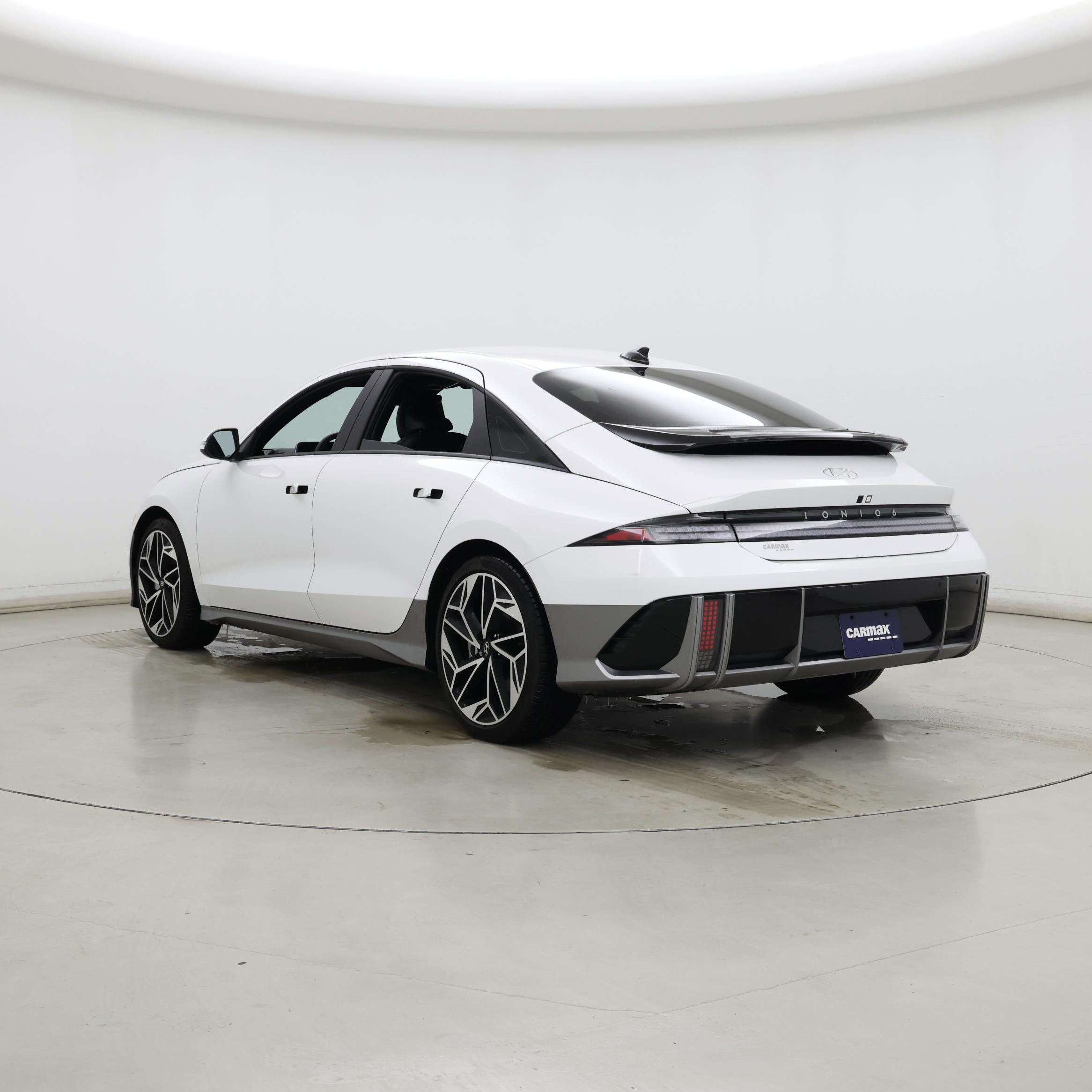 Thumbnail: 2024 Hyundai Ioniq 6 - 2