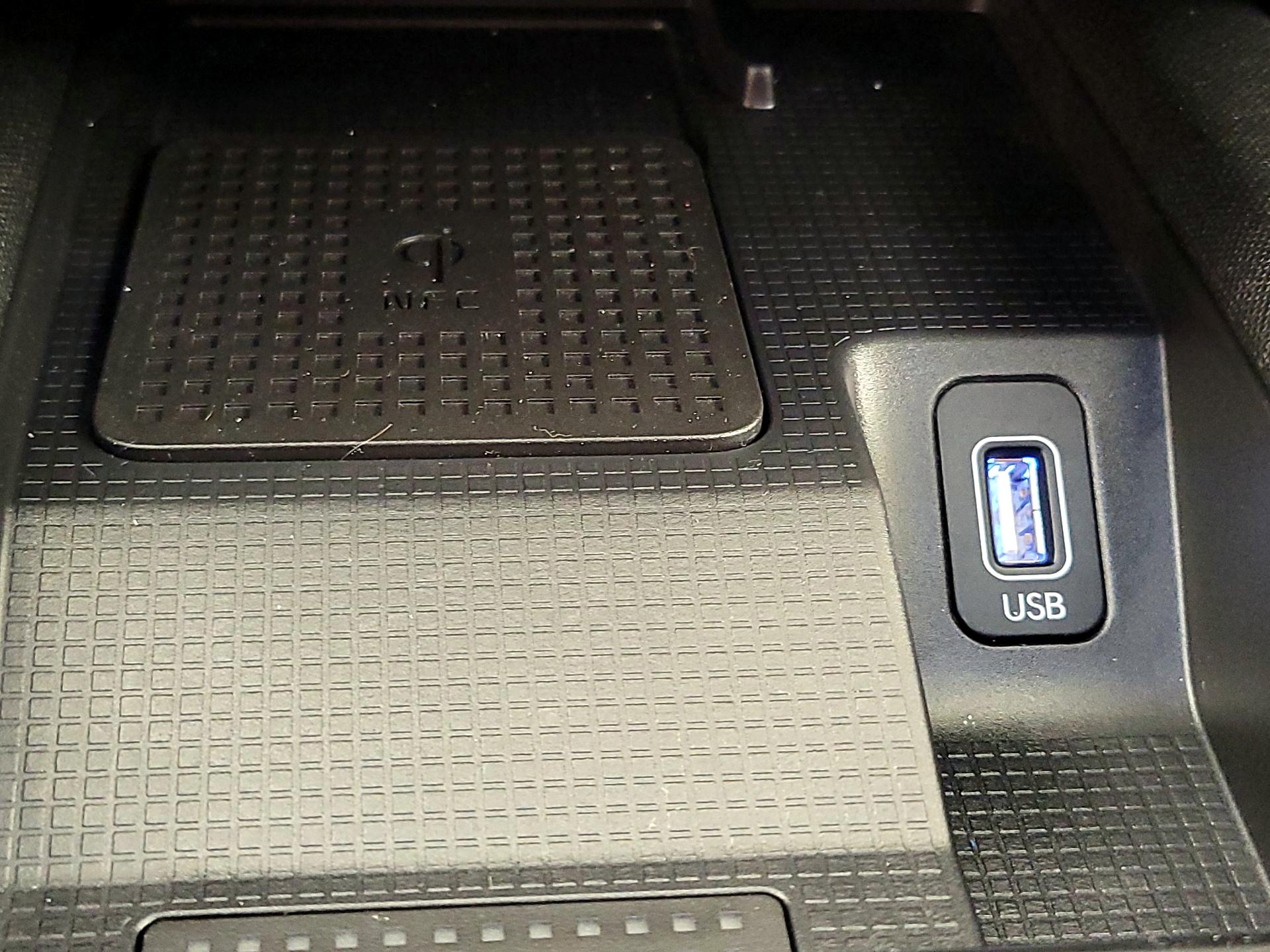 Thumbnail: 2024 Hyundai Ioniq 6 - 19