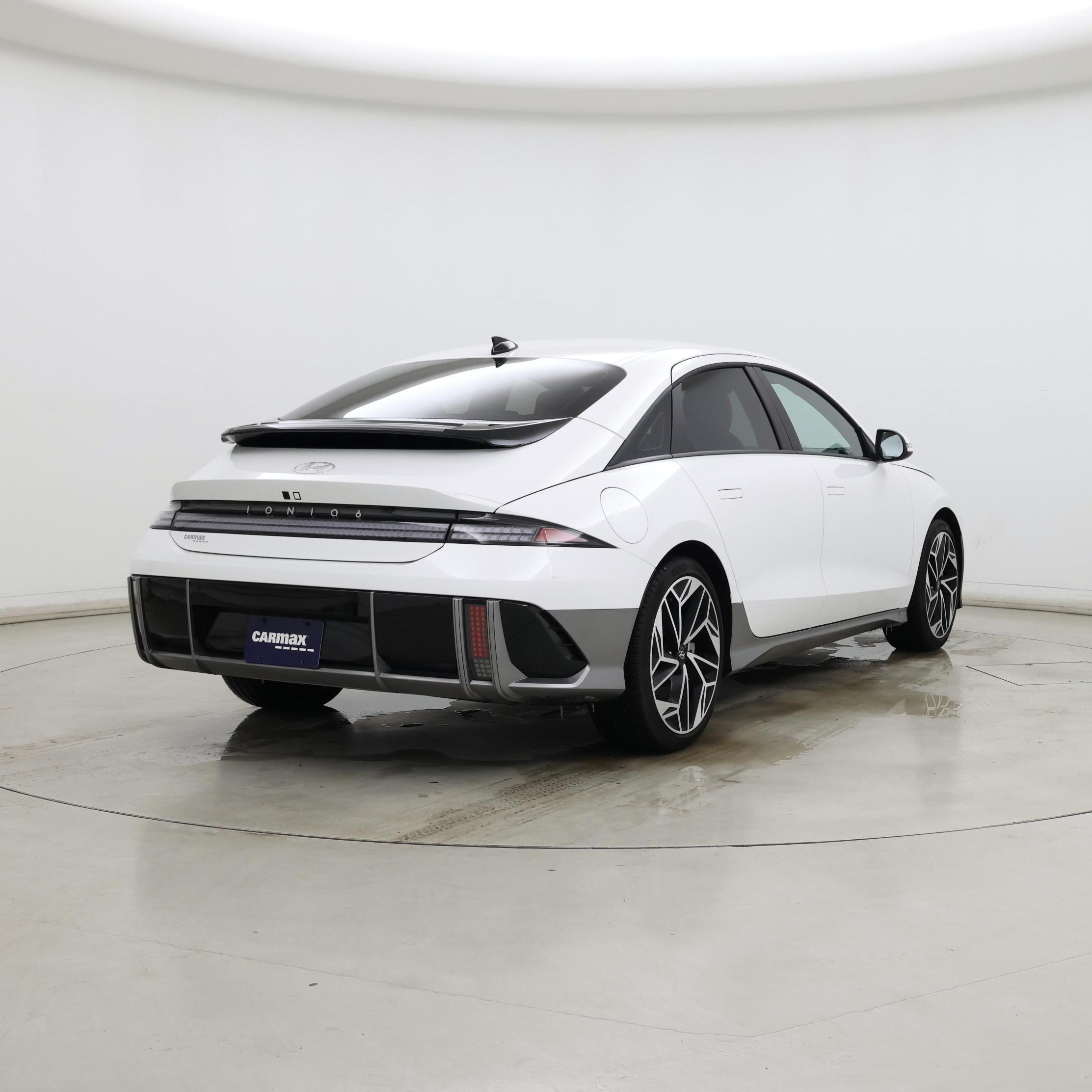 Thumbnail: 2024 Hyundai Ioniq 6 - 8