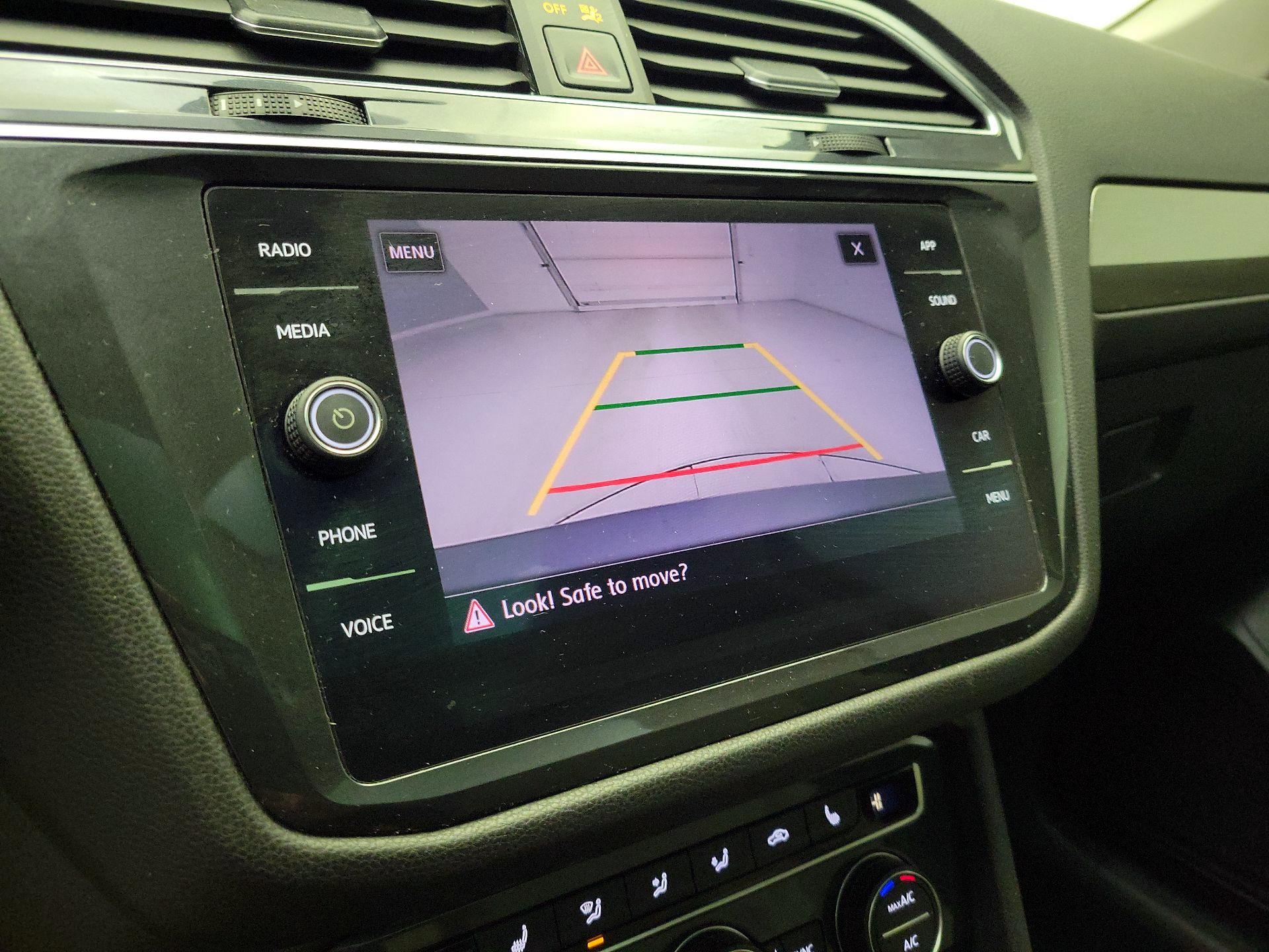 Thumbnail: 2019 Volkswagen Tiguan - 14