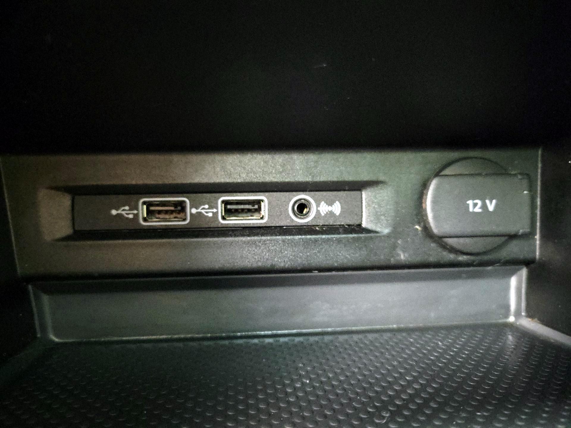 Thumbnail: 2019 Volkswagen Tiguan - 18