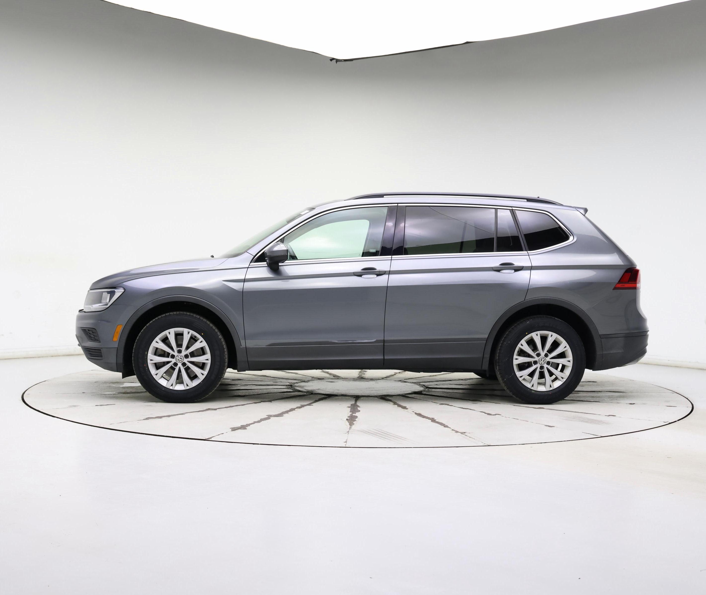 Thumbnail: 2019 Volkswagen Tiguan - 3