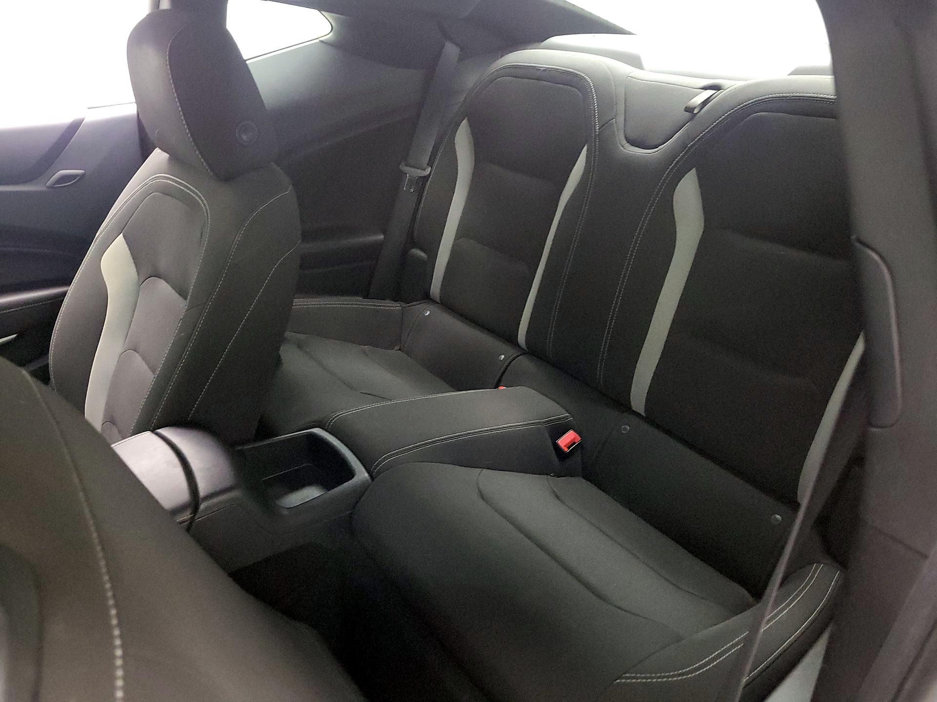 Thumbnail: 2018 Chevrolet Camaro - 17