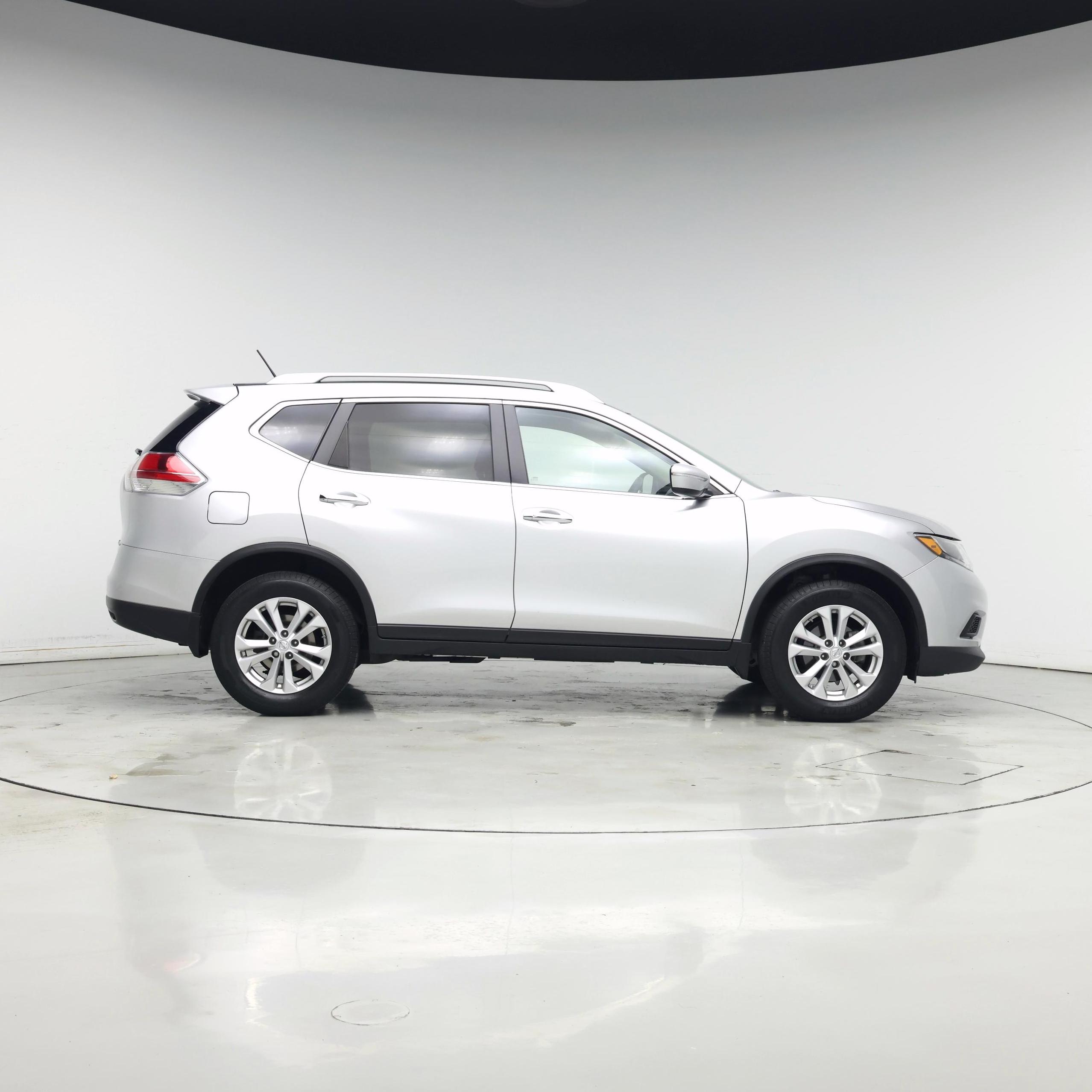 Thumbnail: 2015 Nissan Rogue - 7