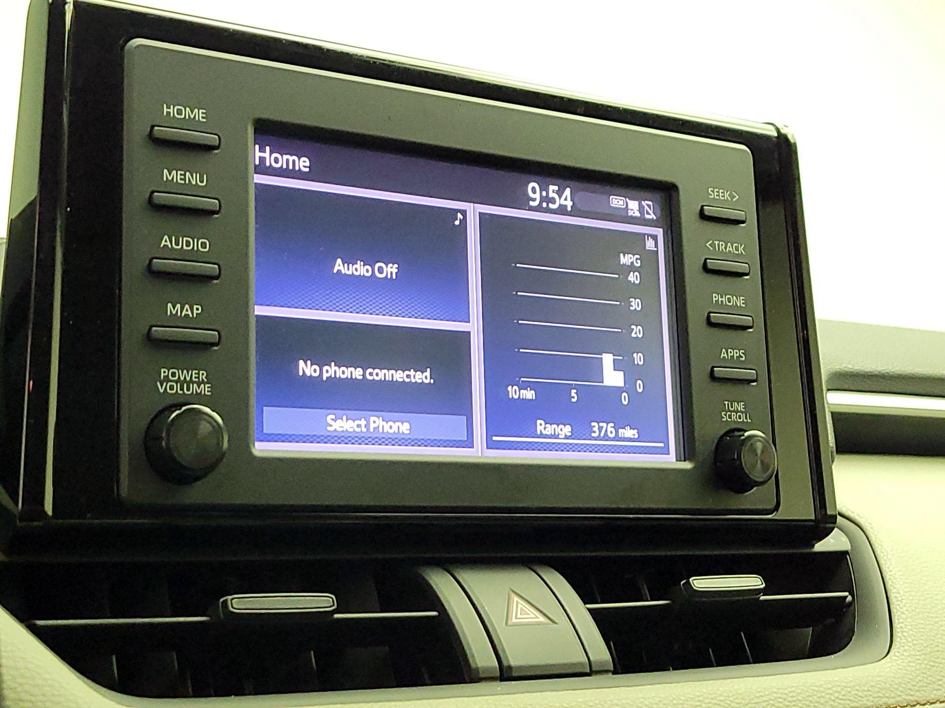 Thumbnail: 2019 Toyota RAV4 - 15