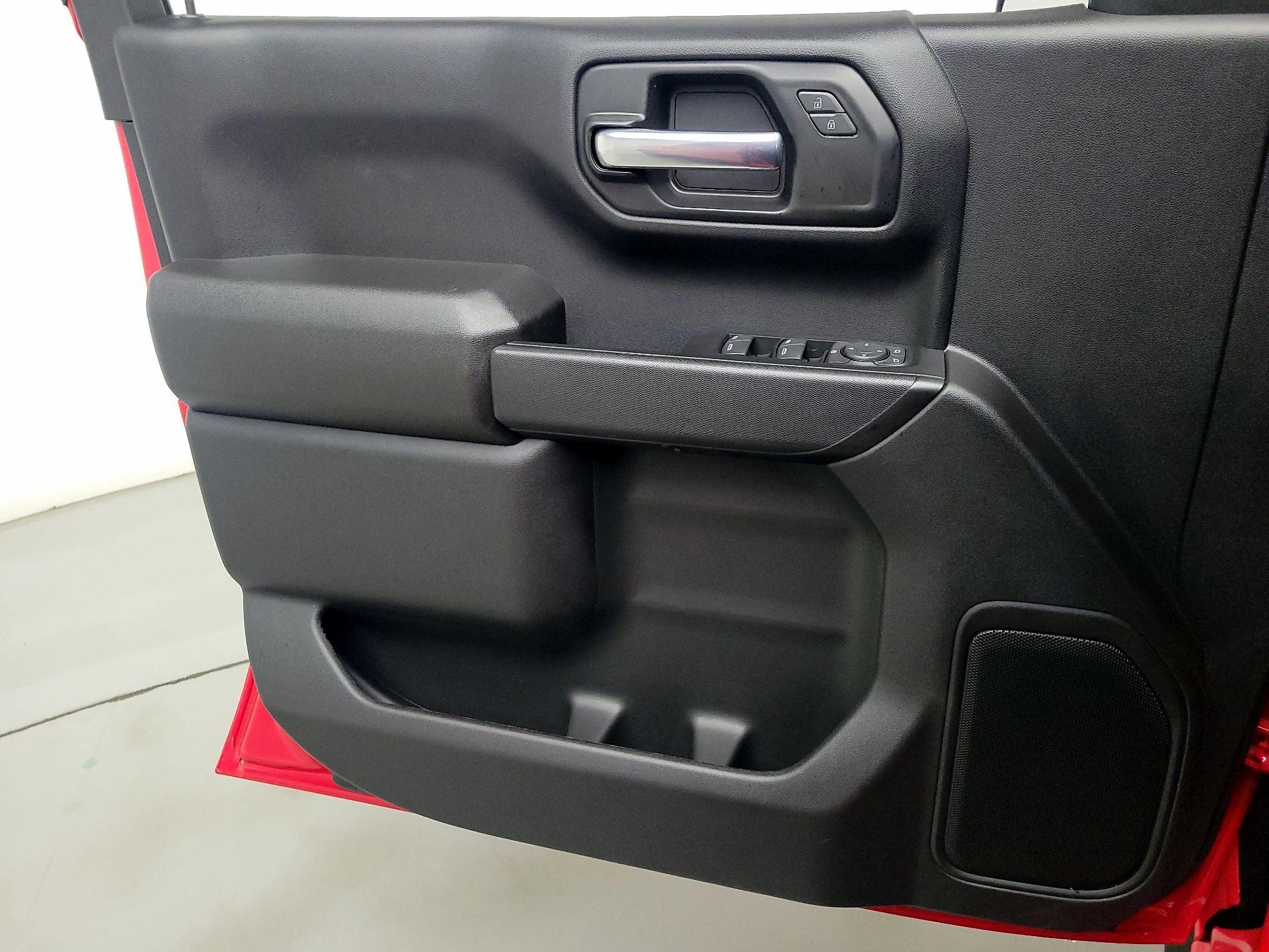 Thumbnail: 2025 Chevrolet Silverado 1500 - 12