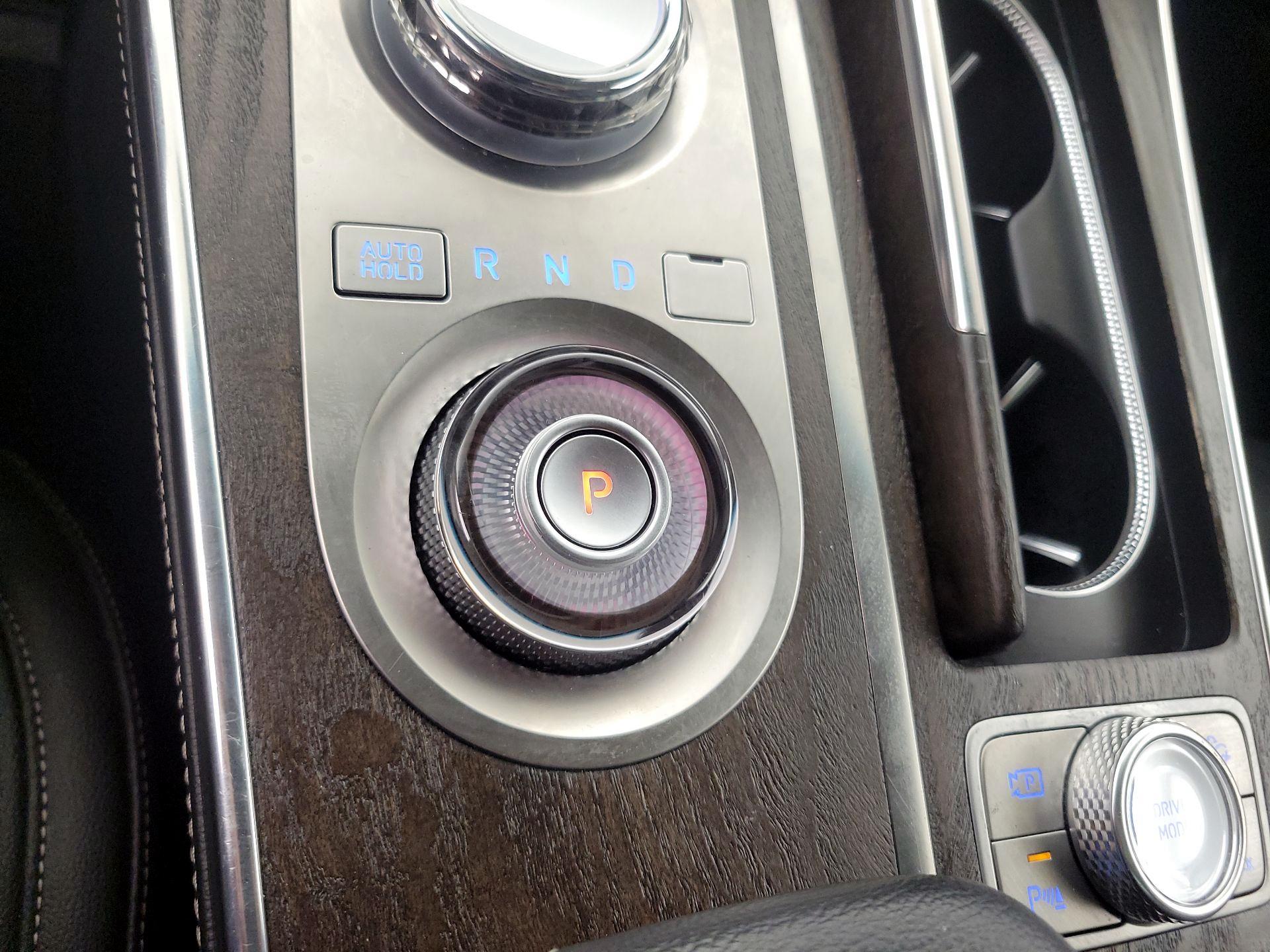 Thumbnail: 2024 Genesis GV80 - 18