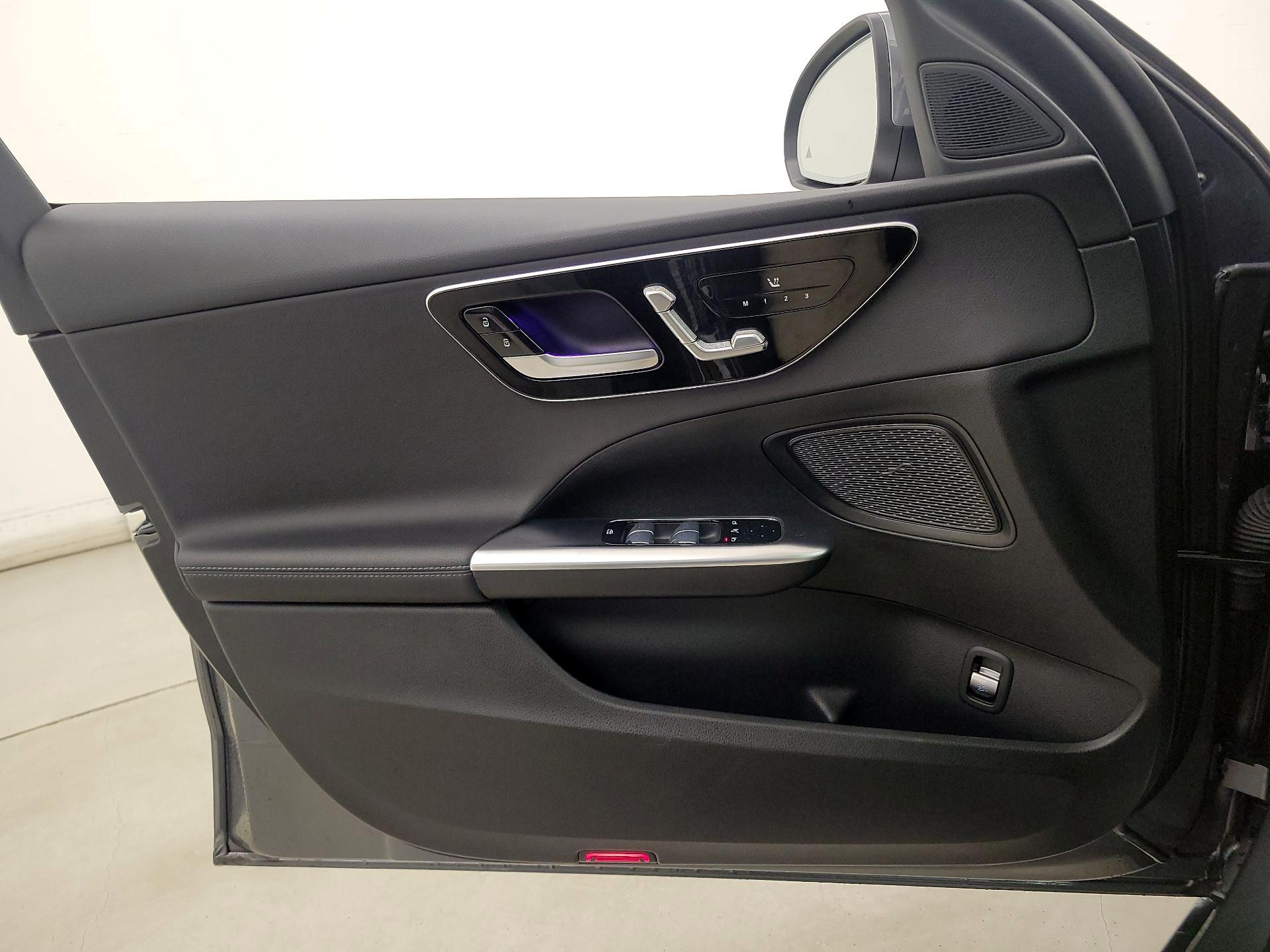 Thumbnail: 2024 Mercedes-Benz C-Class - 12