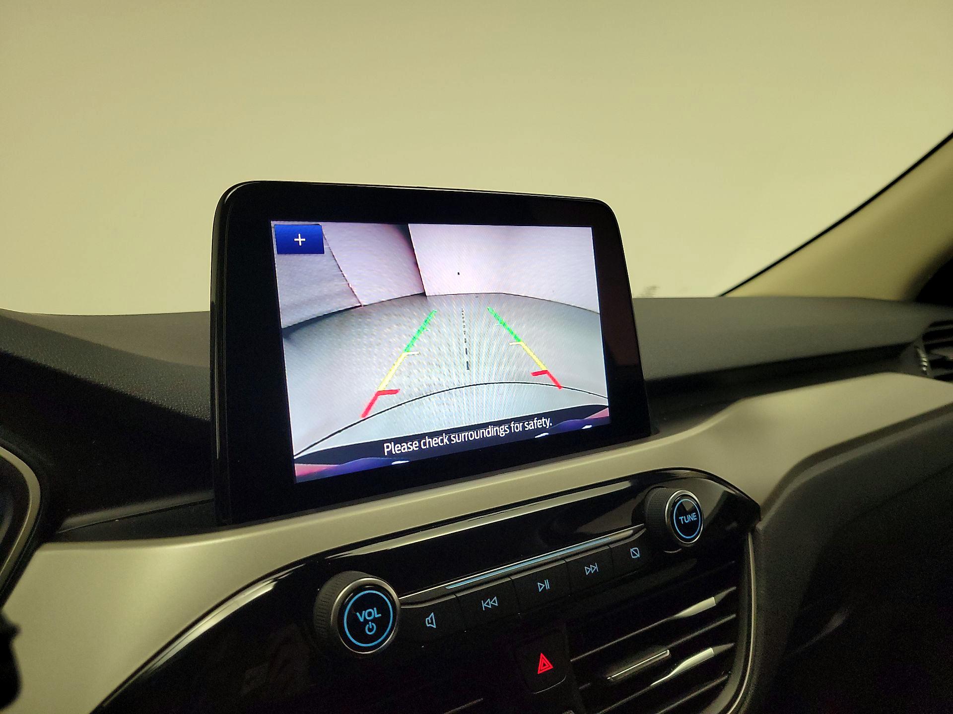 Thumbnail: 2020 Ford Escape - 14