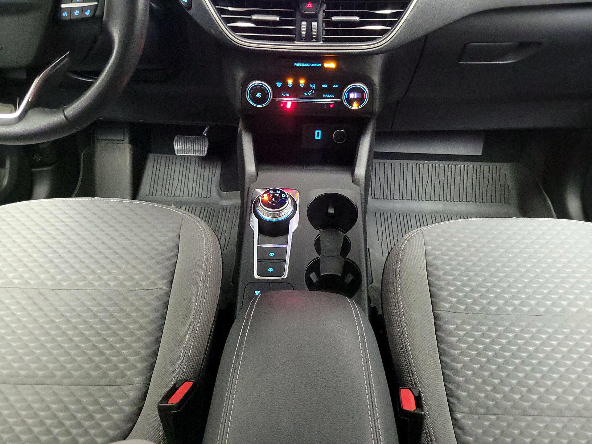 Thumbnail: 2020 Ford Escape - 17