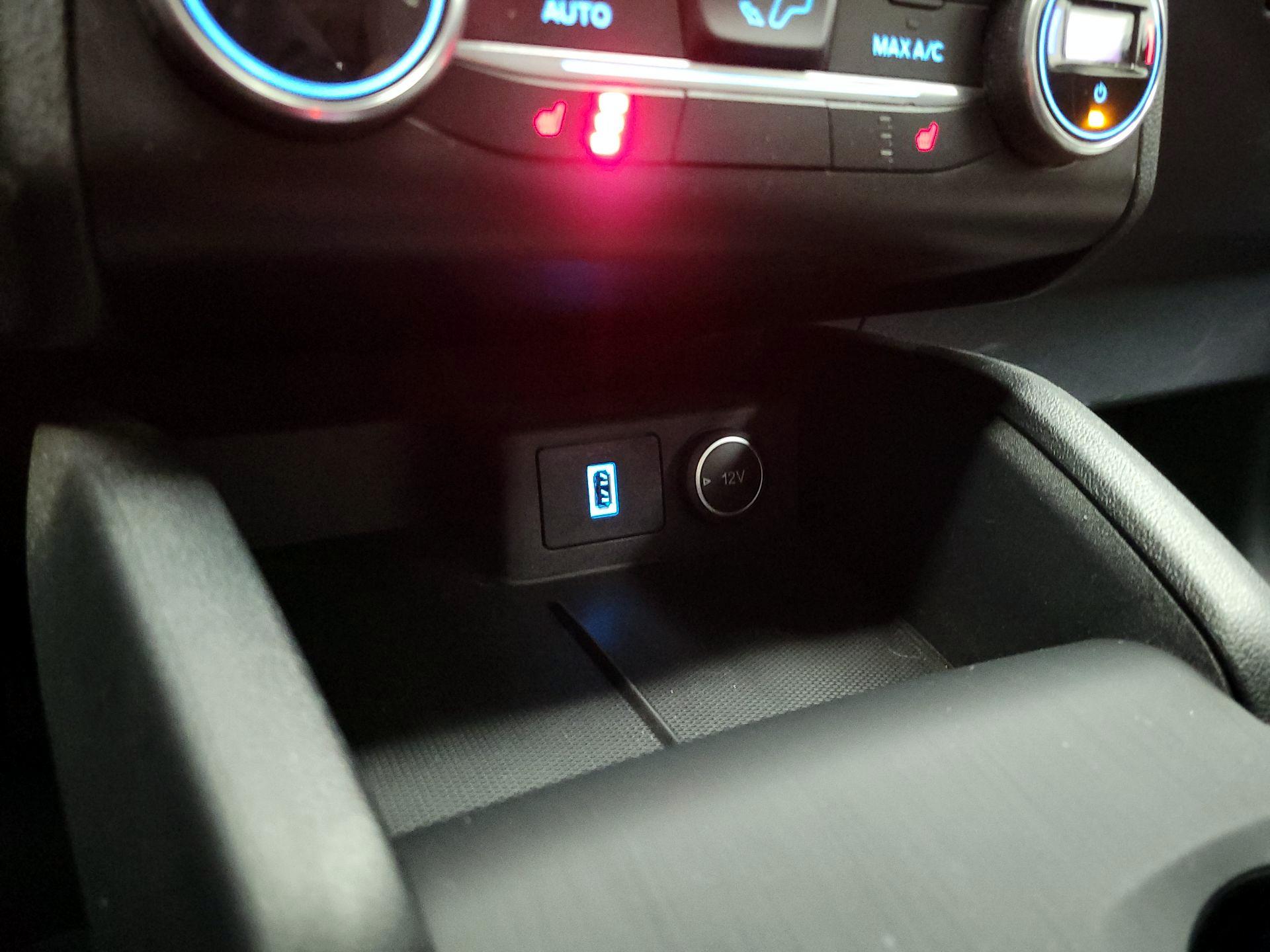 Thumbnail: 2020 Ford Escape - 18