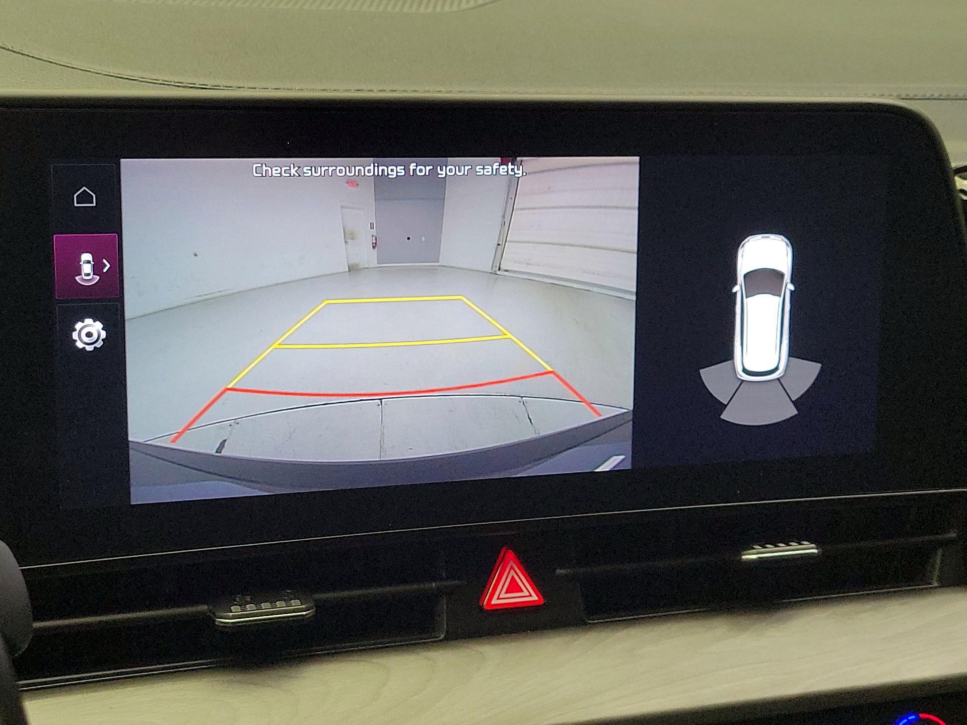 Thumbnail: 2023 Kia Sportage - 15