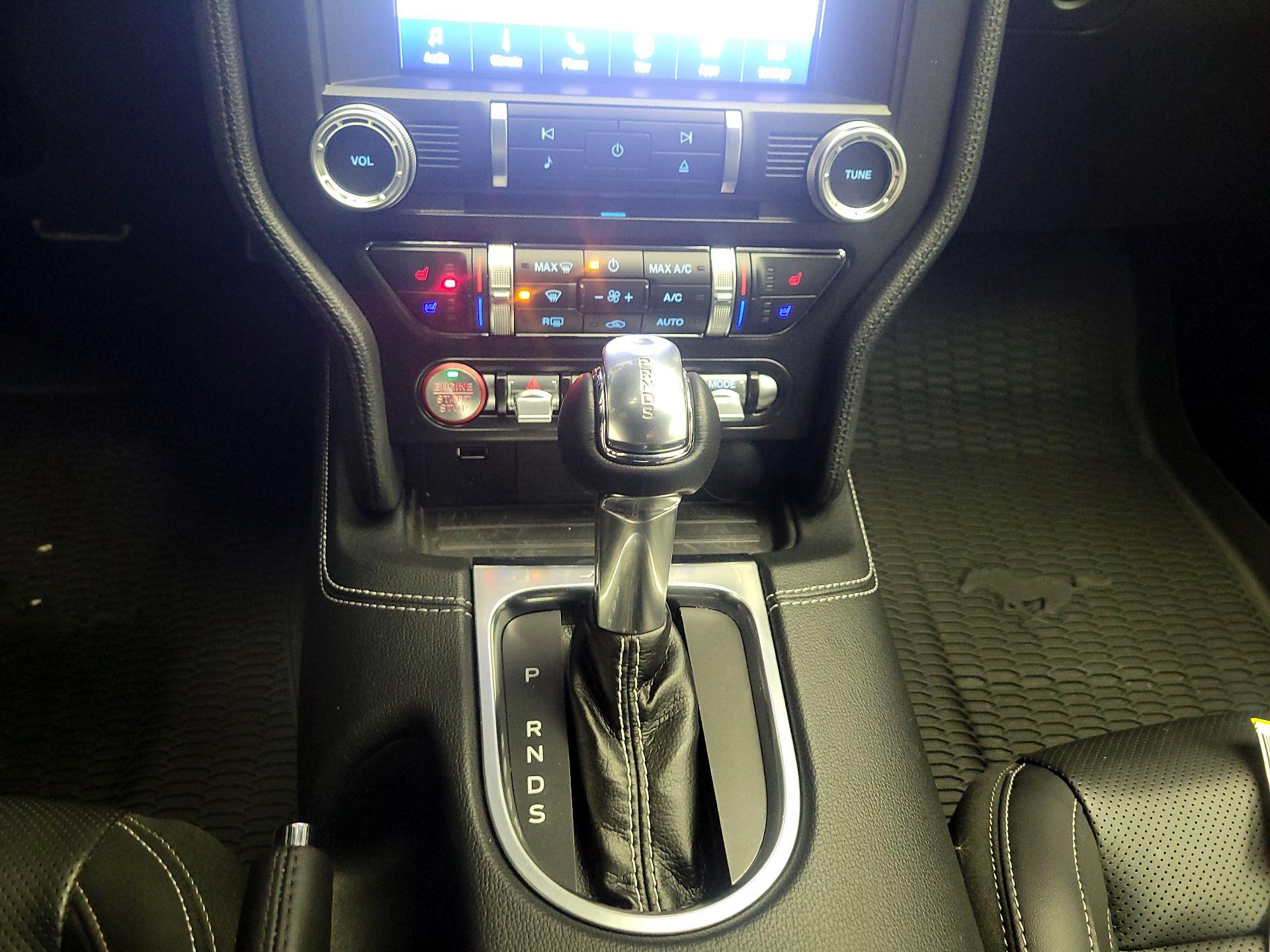 Thumbnail: 2022 Ford Mustang - 16