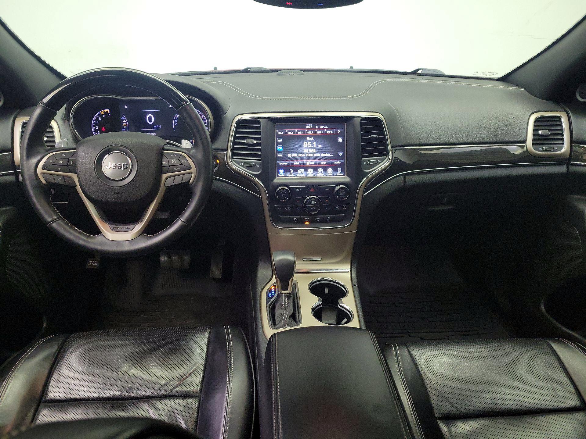 Thumbnail: 2017 Jeep Grand Cherokee - 9