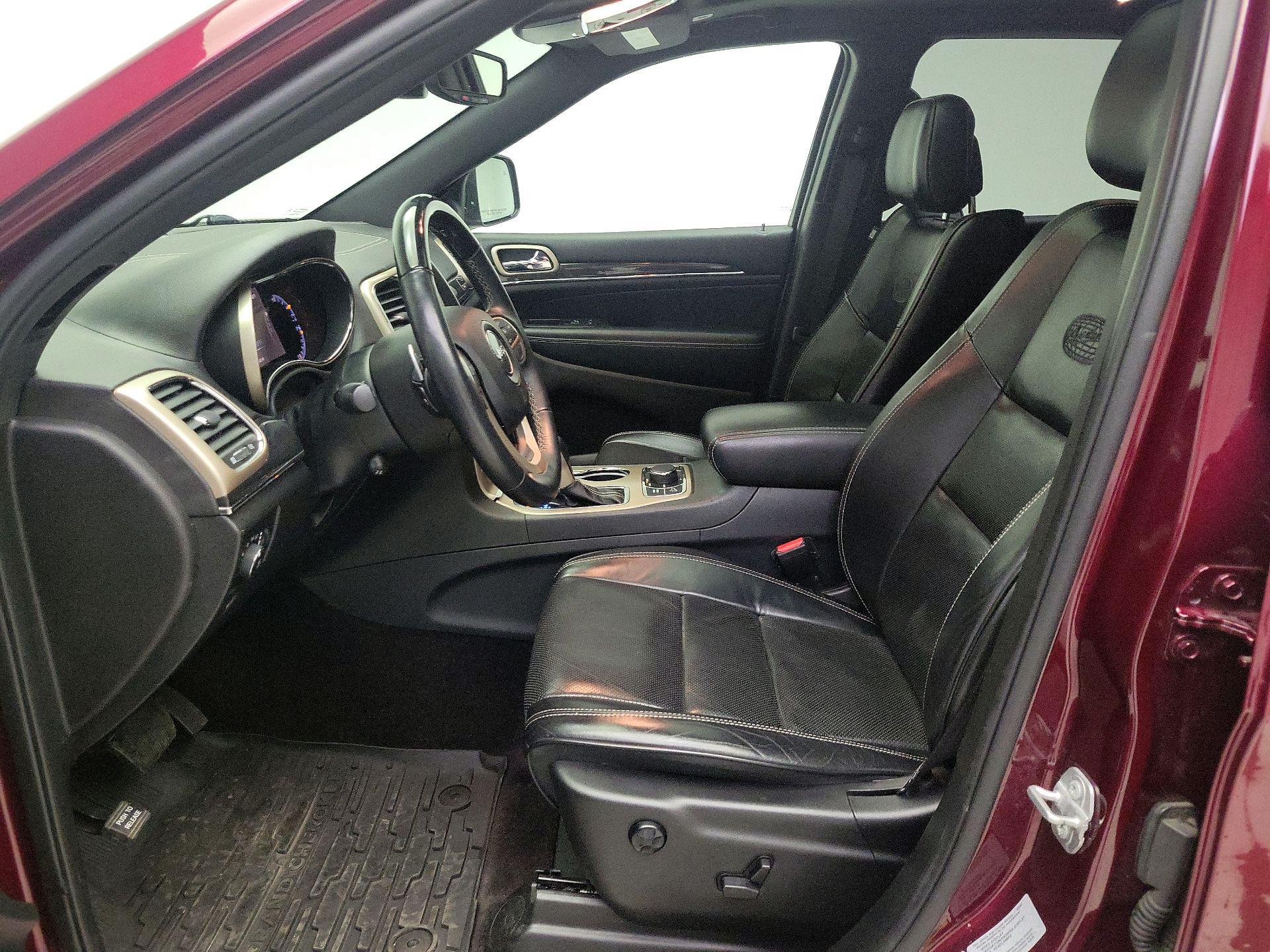 Thumbnail: 2017 Jeep Grand Cherokee - 11