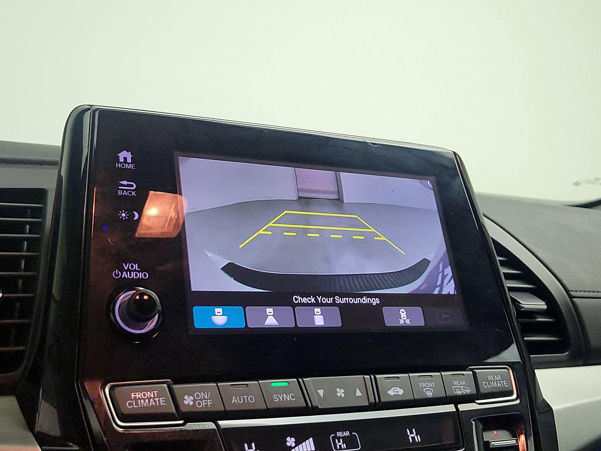 Thumbnail: 2023 Honda Odyssey - 15