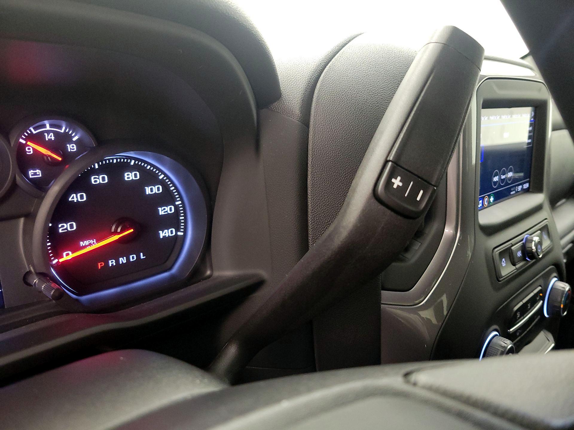 Thumbnail: 2024 Chevrolet Silverado 1500 - 17