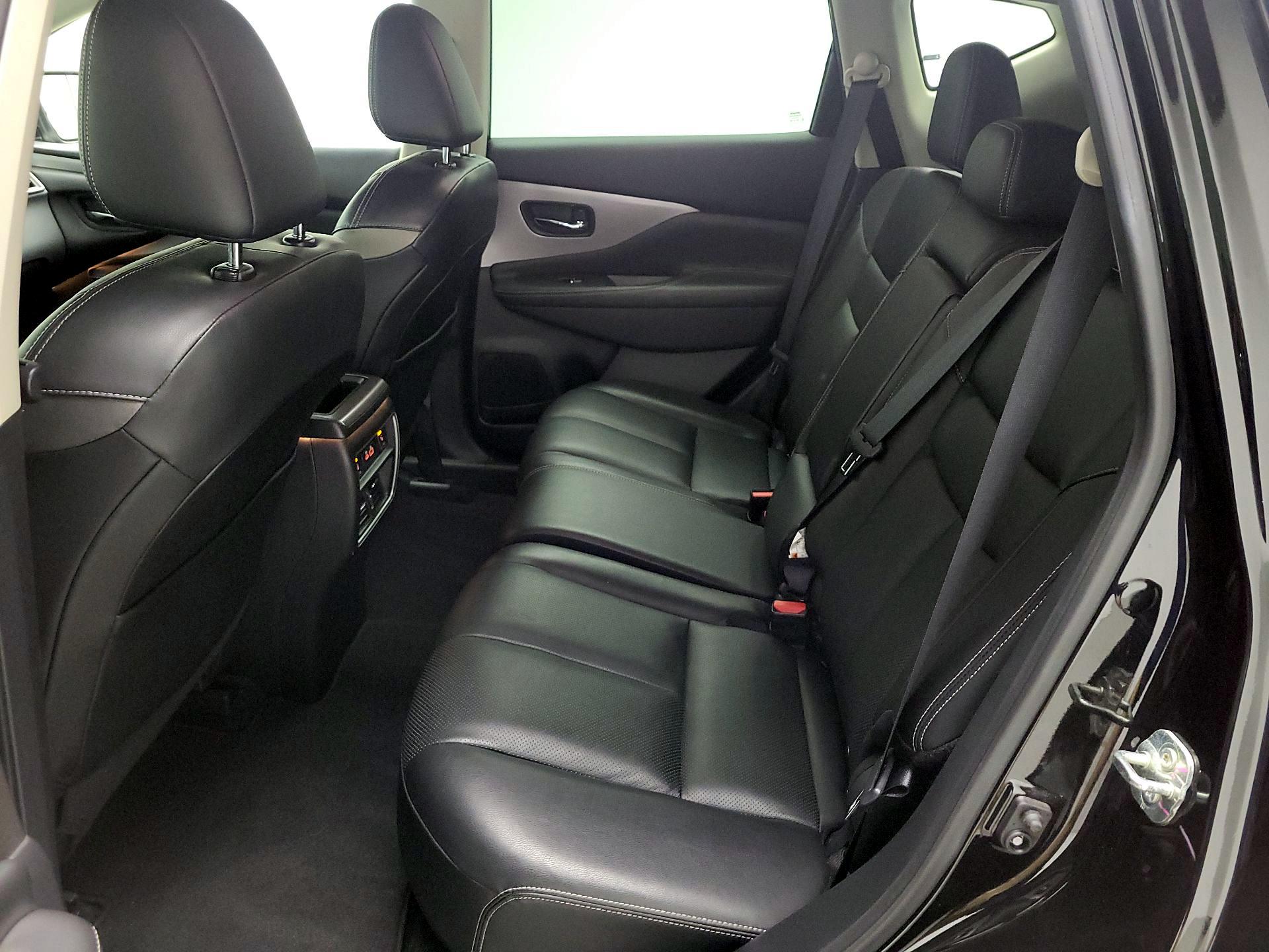 Thumbnail: 2019 Nissan Murano - 17