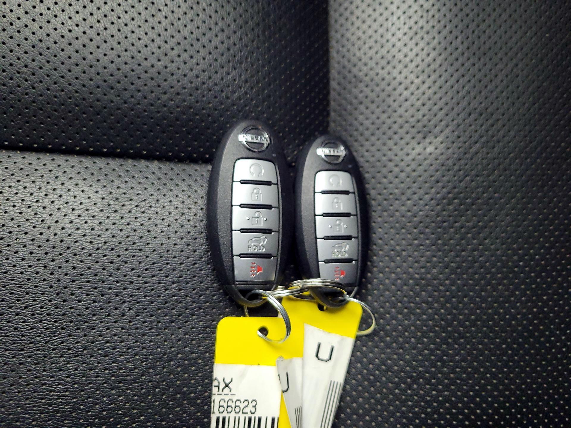 Thumbnail: 2019 Nissan Murano - 20