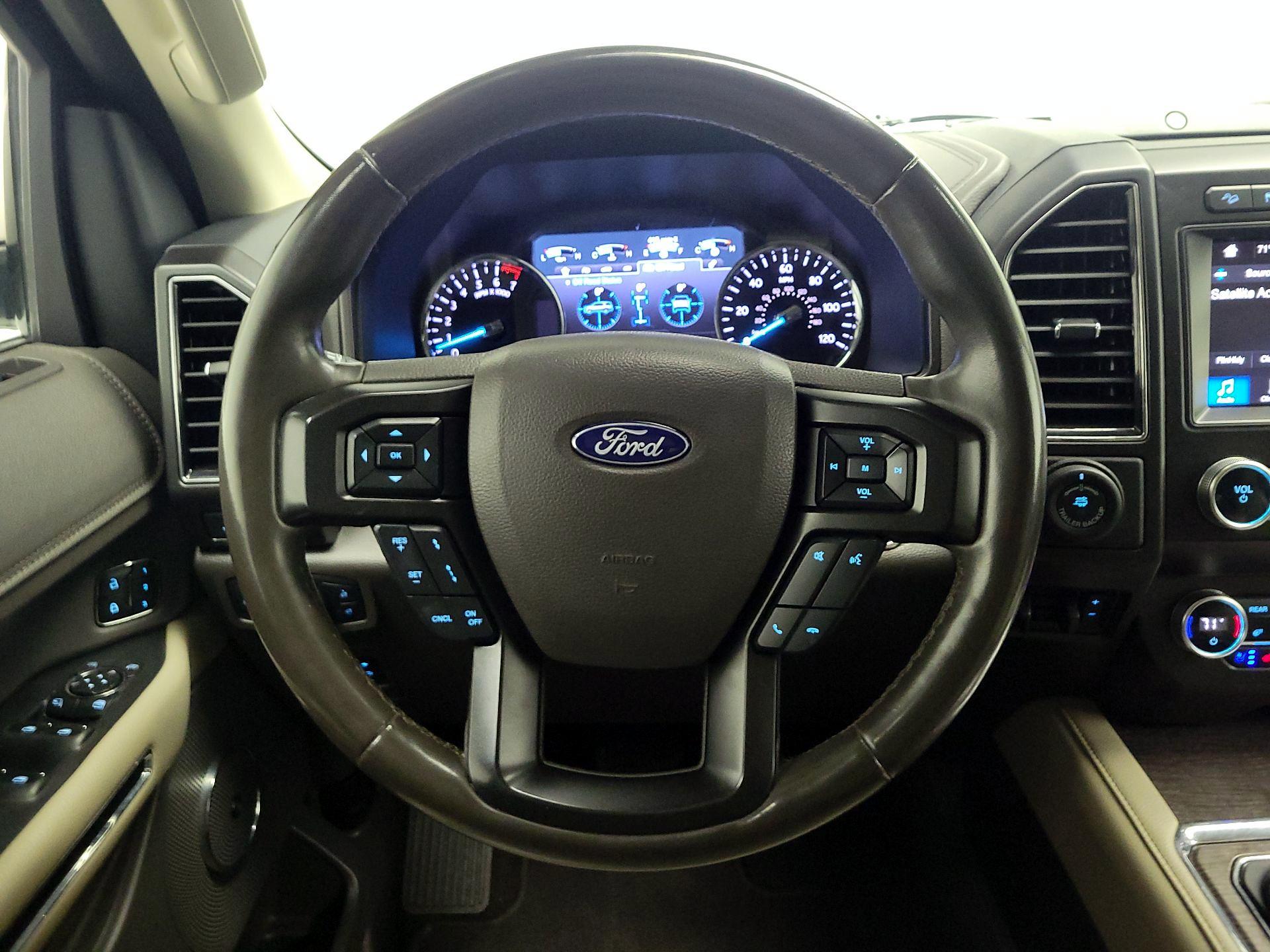 Thumbnail: 2019 Ford Expedition - 10