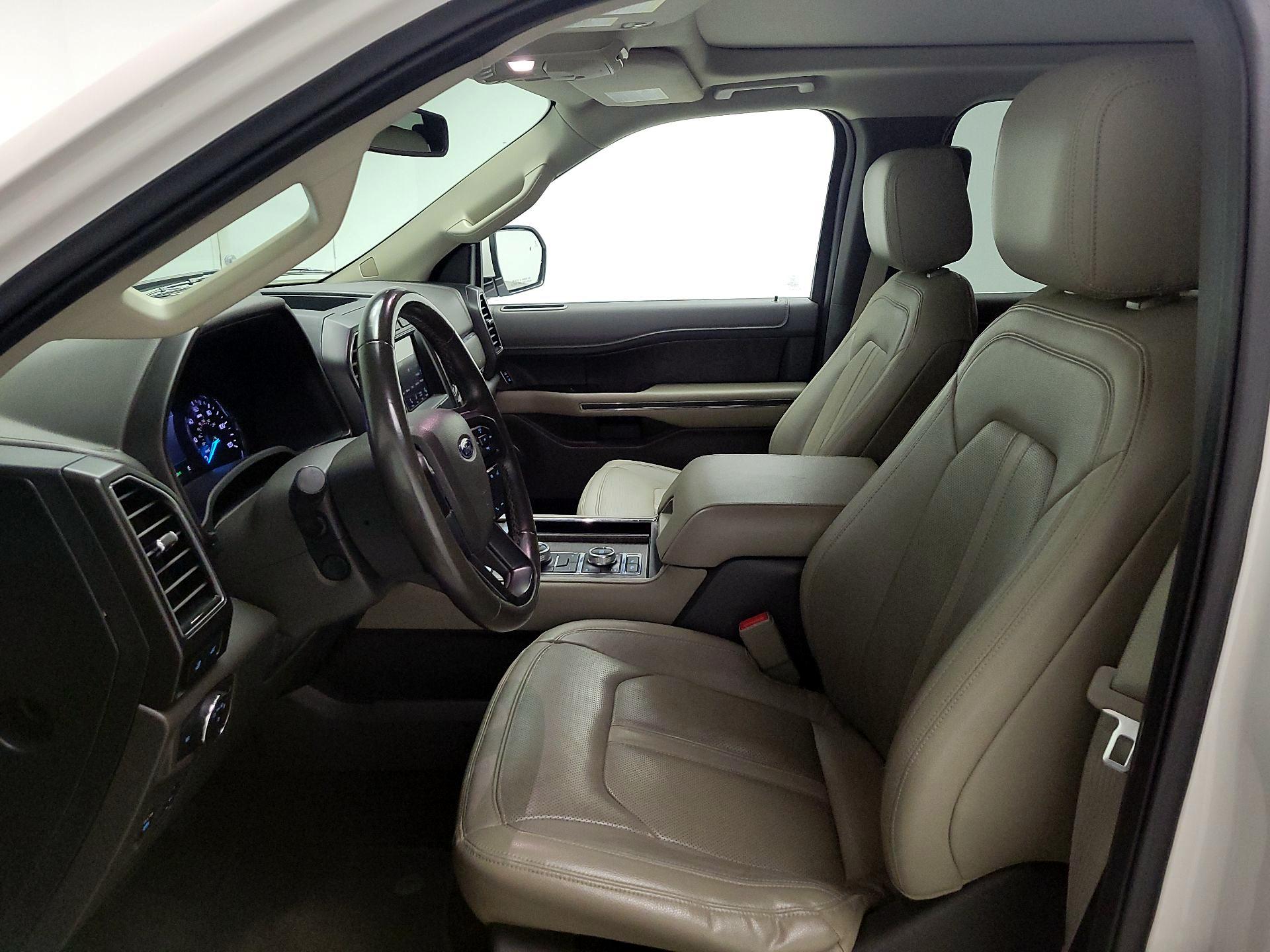 Thumbnail: 2019 Ford Expedition - 11