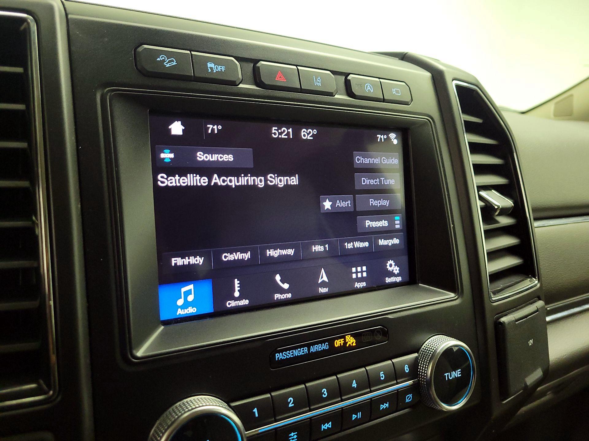 Thumbnail: 2019 Ford Expedition - 14