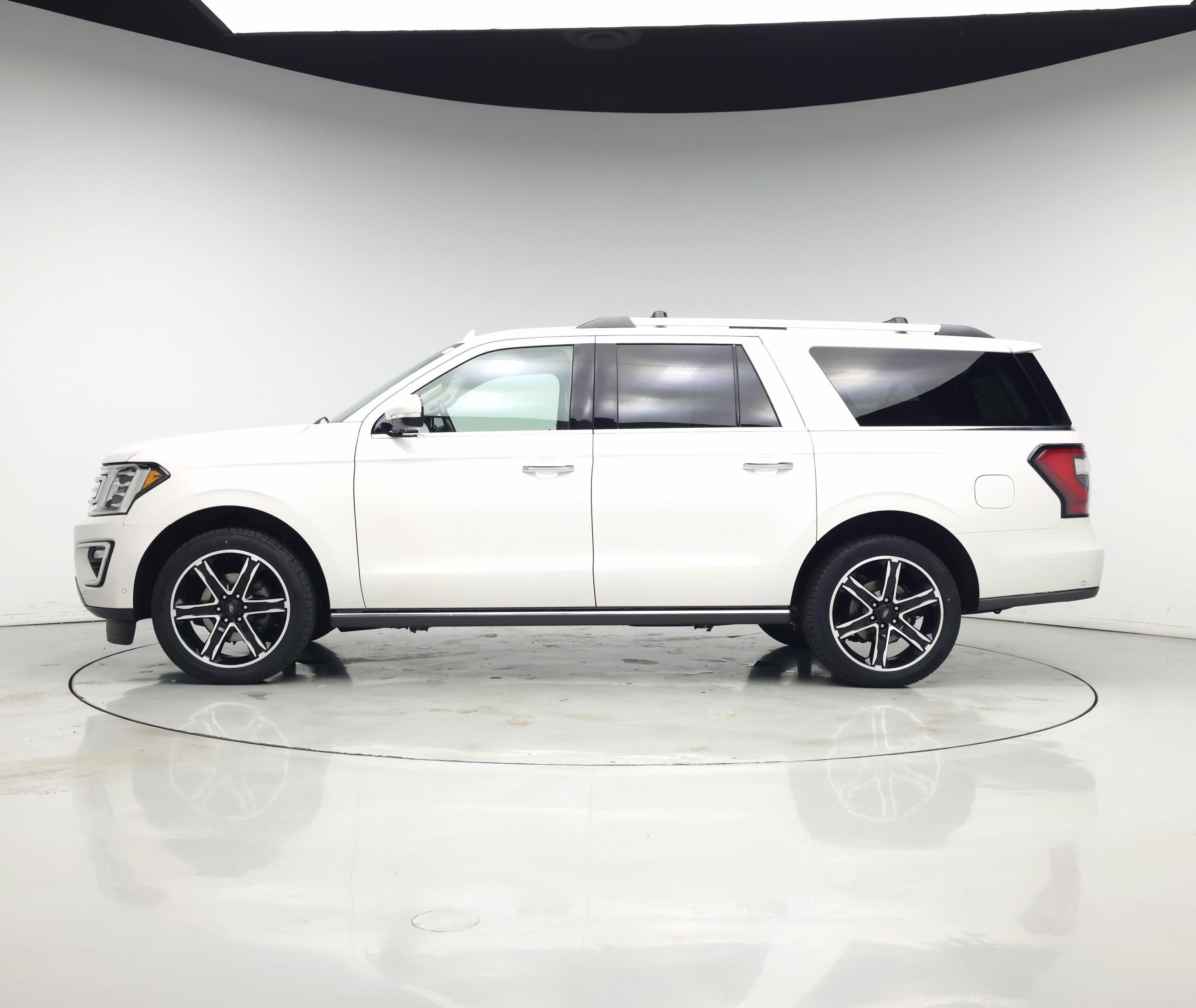 Thumbnail: 2019 Ford Expedition - 3