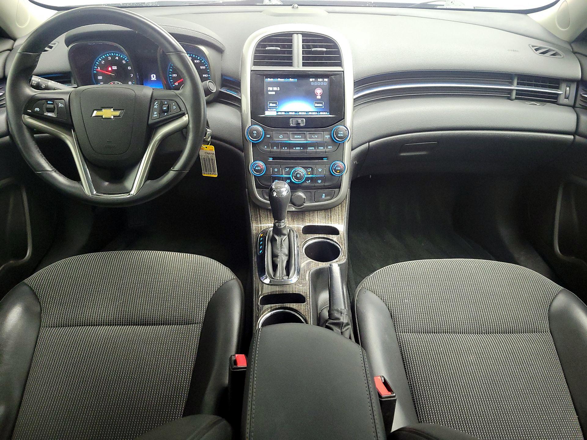 Thumbnail: 2014 Chevrolet Malibu - 9