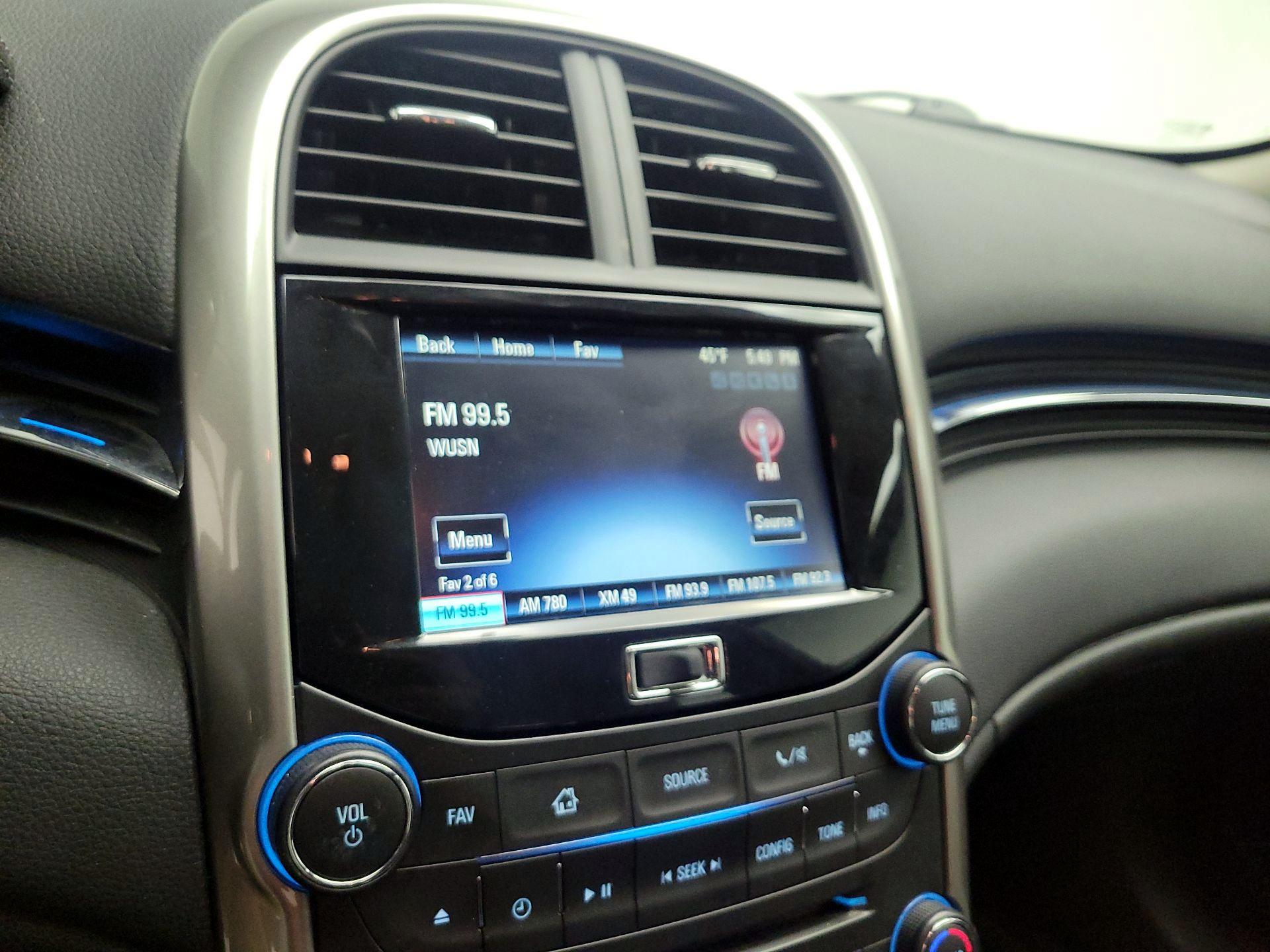 Thumbnail: 2014 Chevrolet Malibu - 13