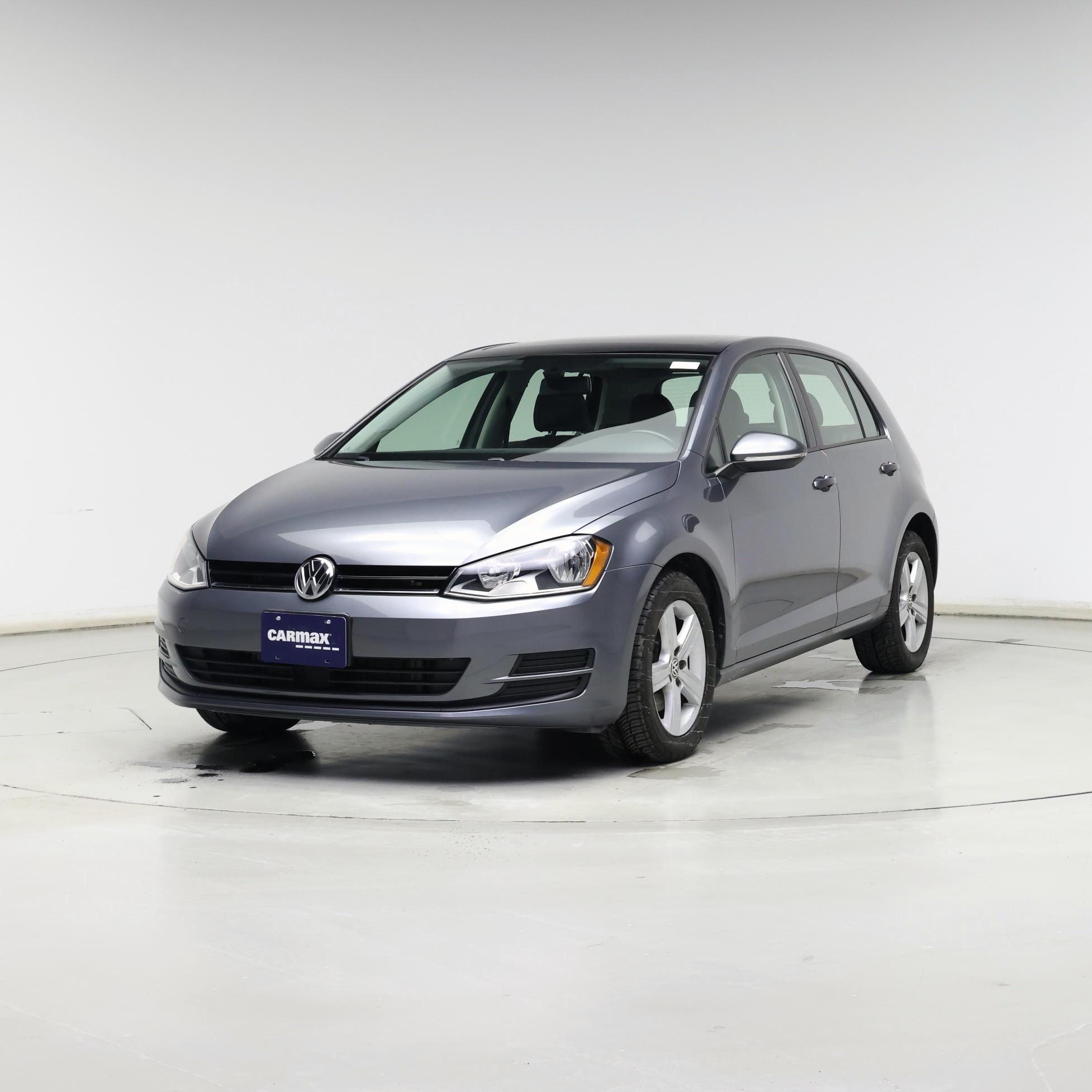 Thumbnail: 2017 Volkswagen Golf - 4