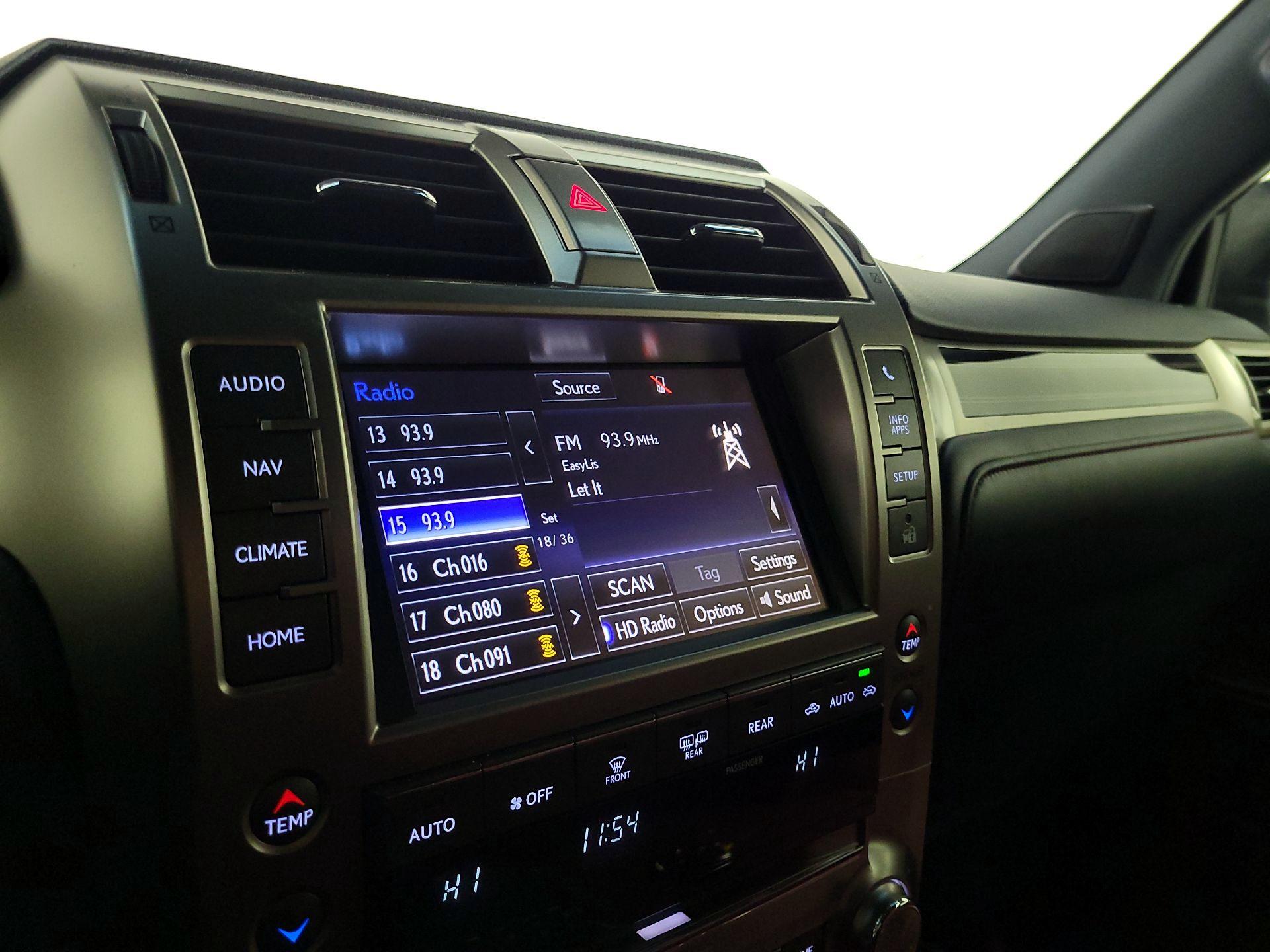 Thumbnail: 2020 Lexus GX - 16