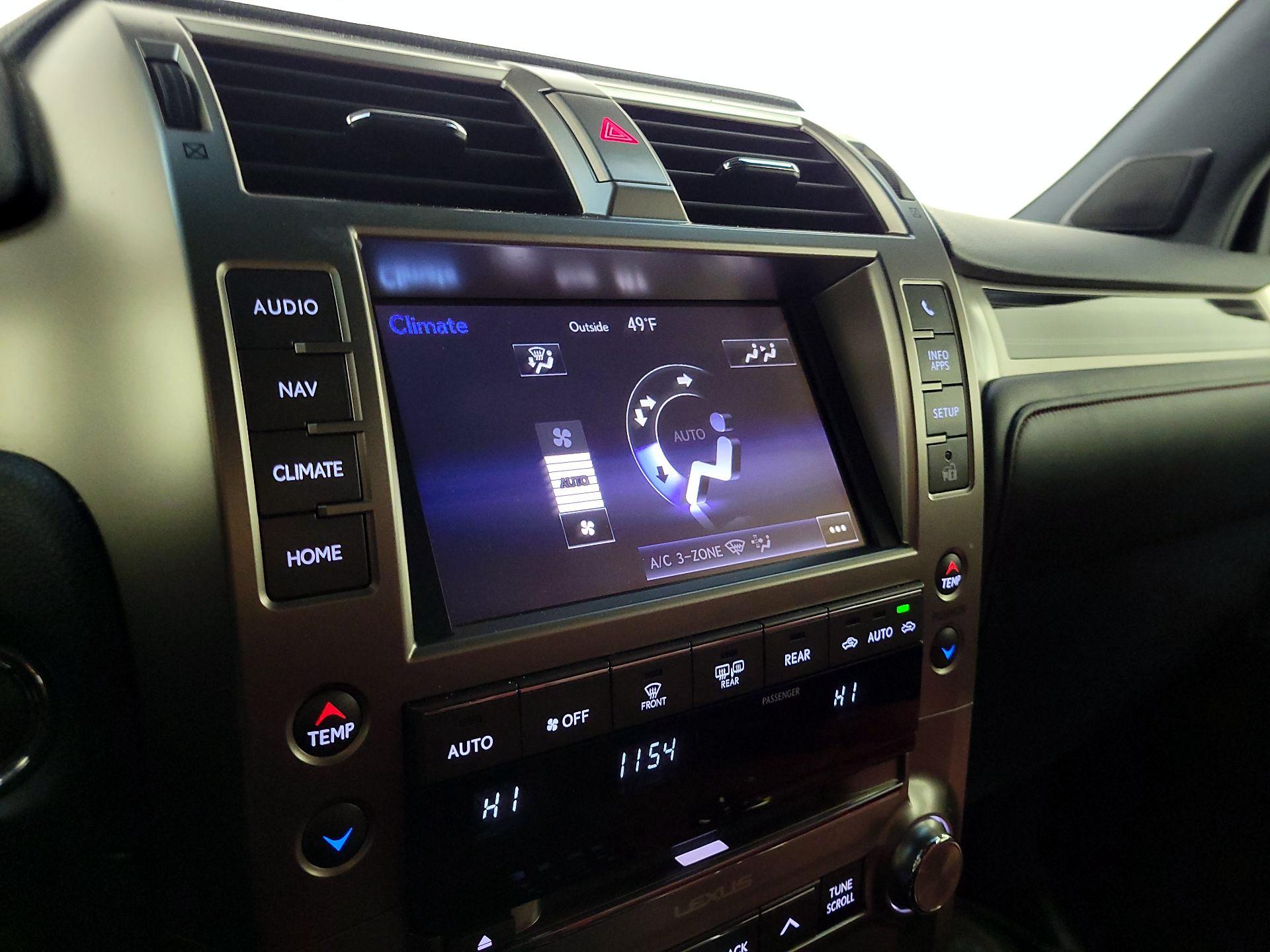 Thumbnail: 2020 Lexus GX - 17