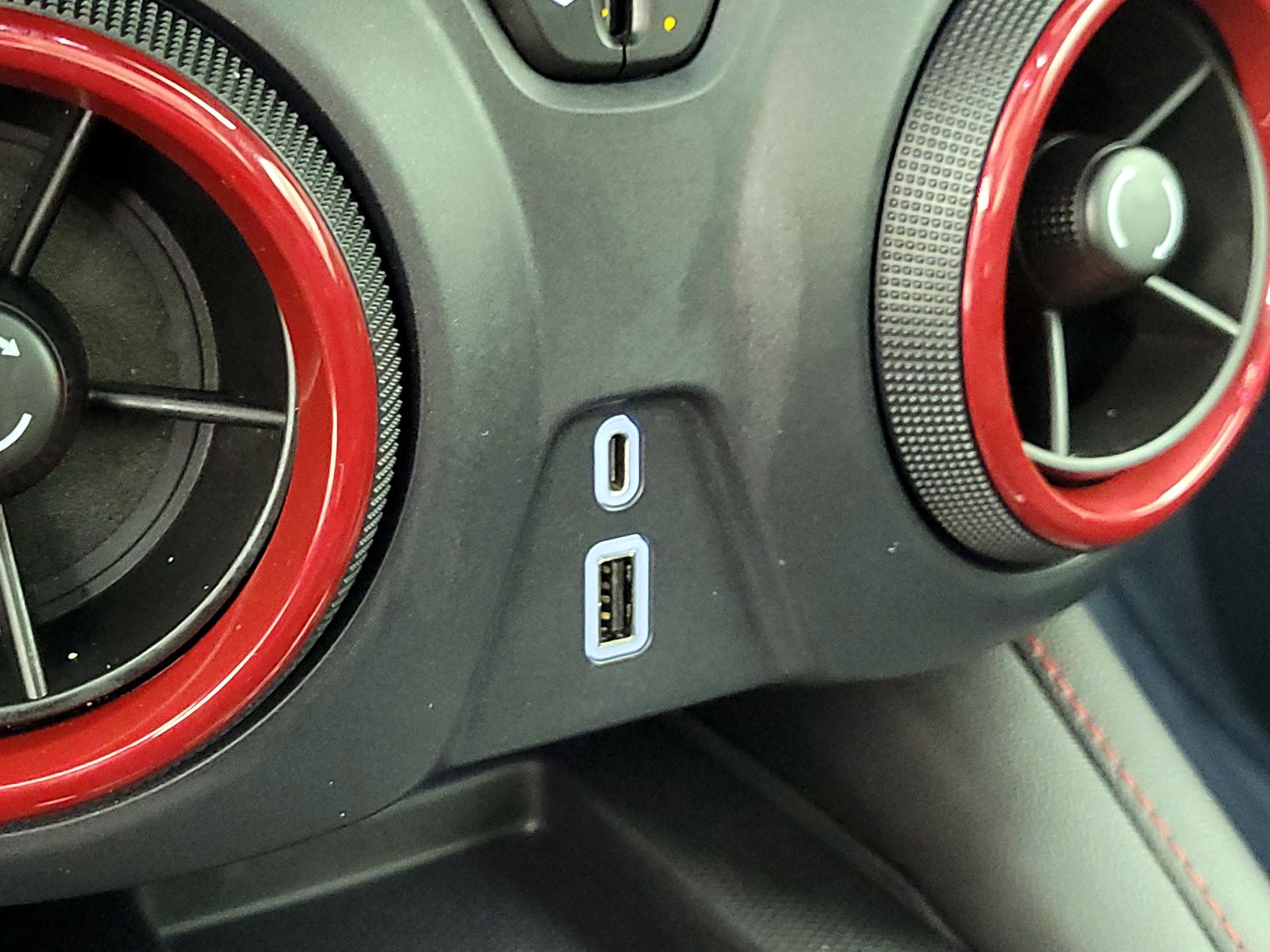 Thumbnail: 2023 Chevrolet Blazer - 18