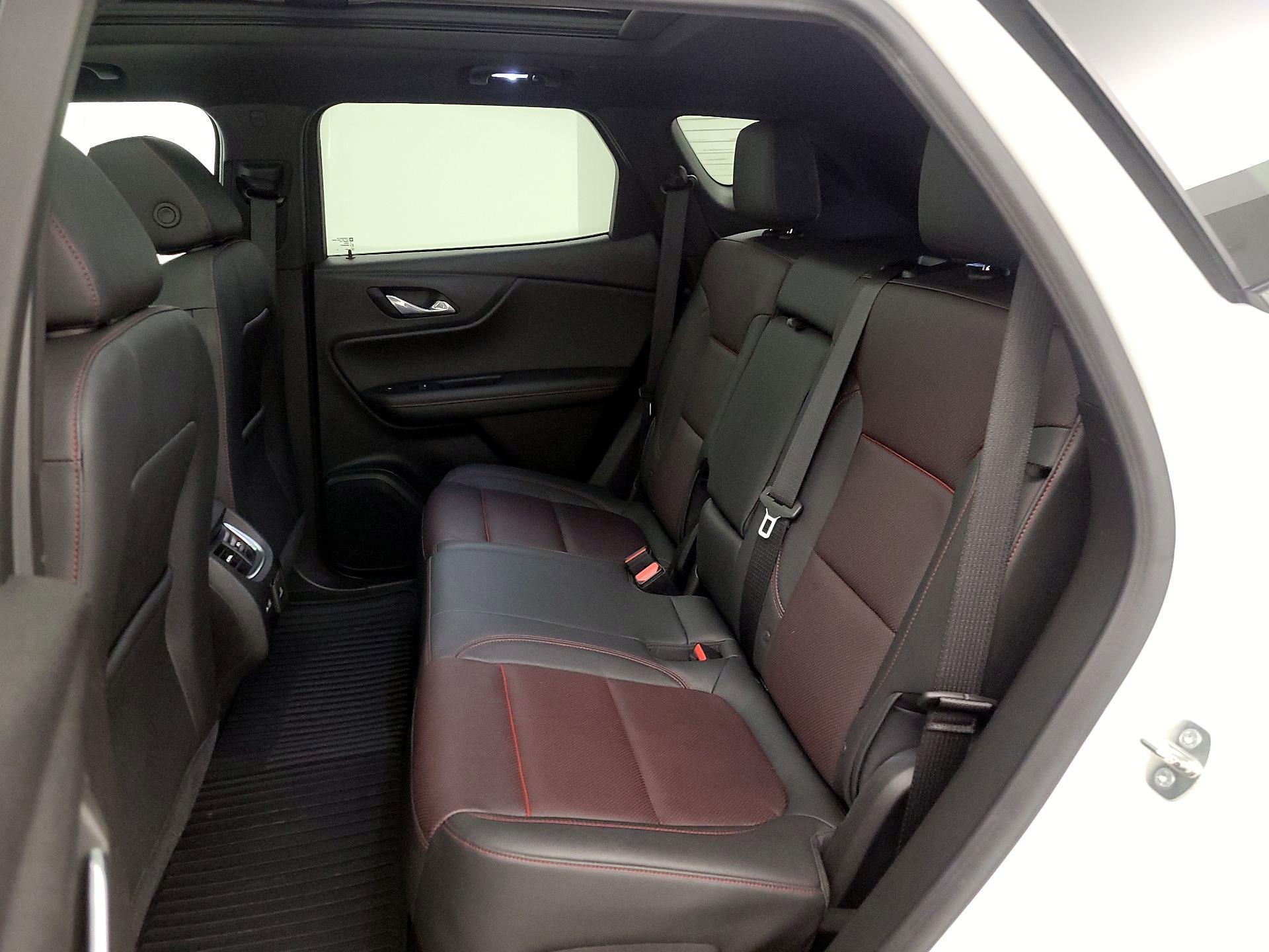 Thumbnail: 2023 Chevrolet Blazer - 20