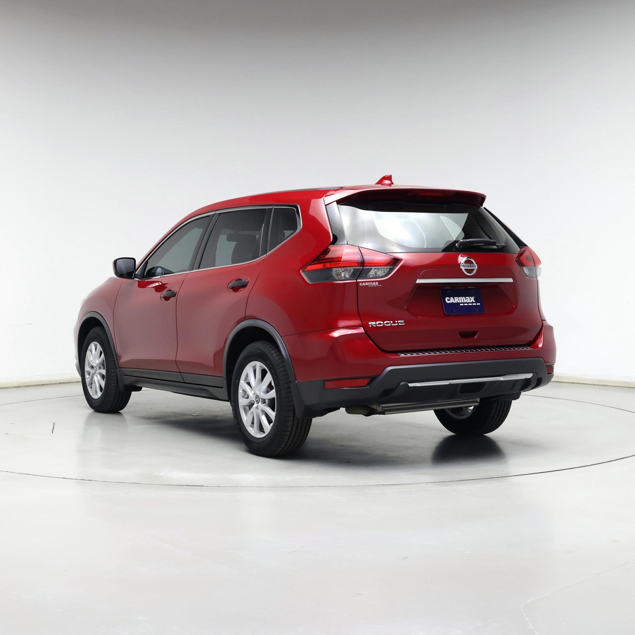 Thumbnail: 2017 Nissan Rogue - 2