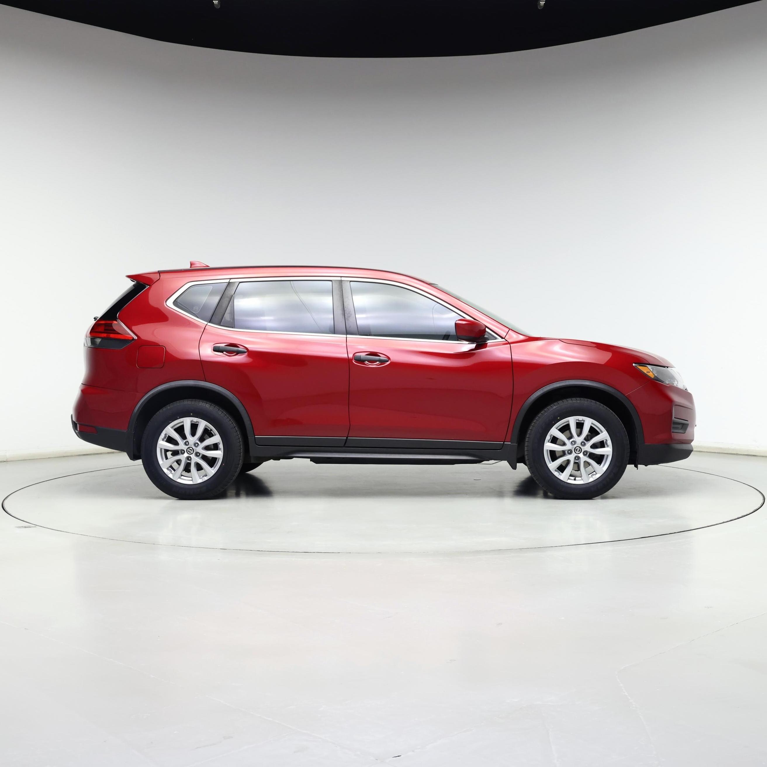 Thumbnail: 2017 Nissan Rogue - 7