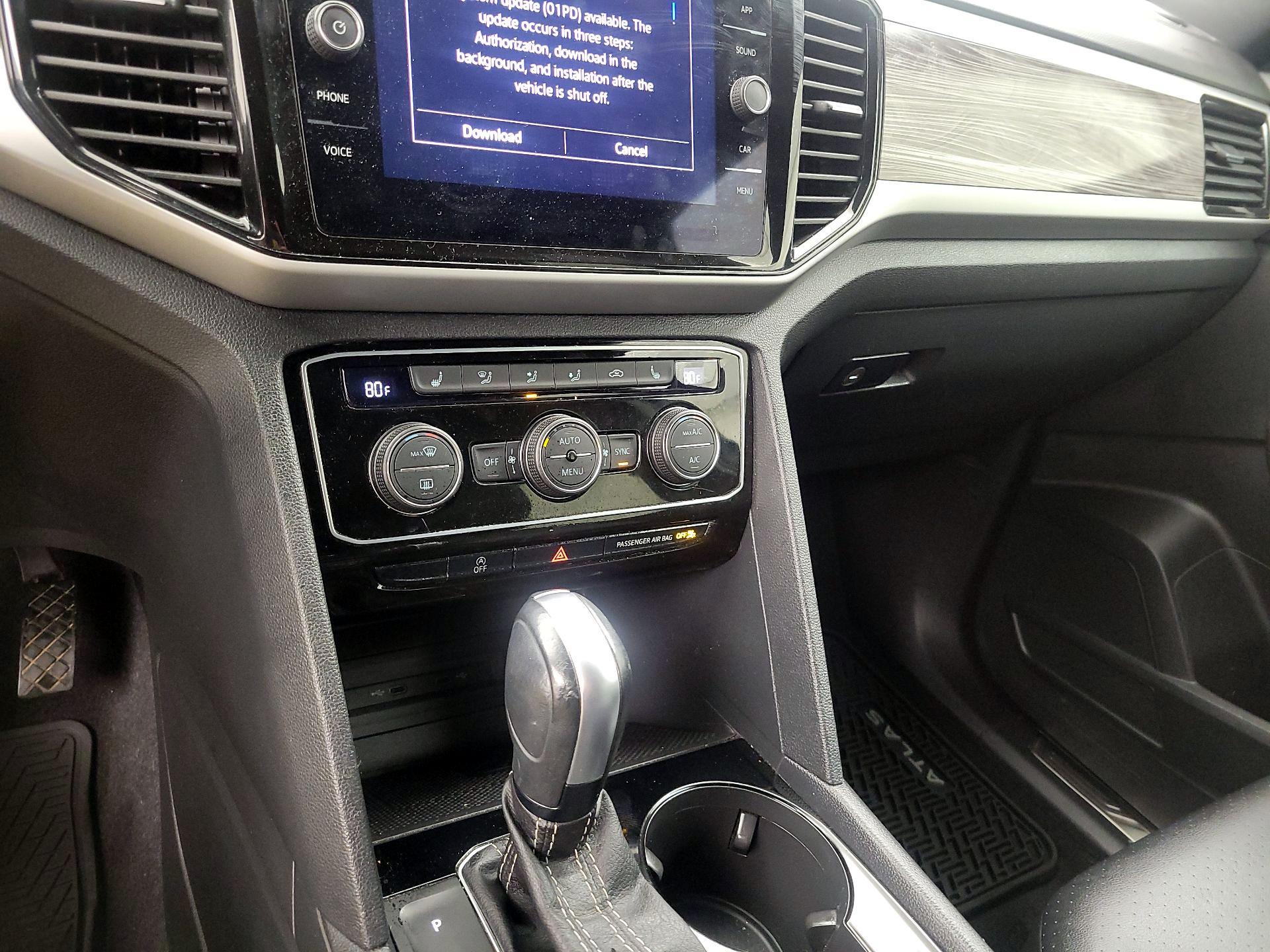 Thumbnail: 2023 Volkswagen Atlas - 15