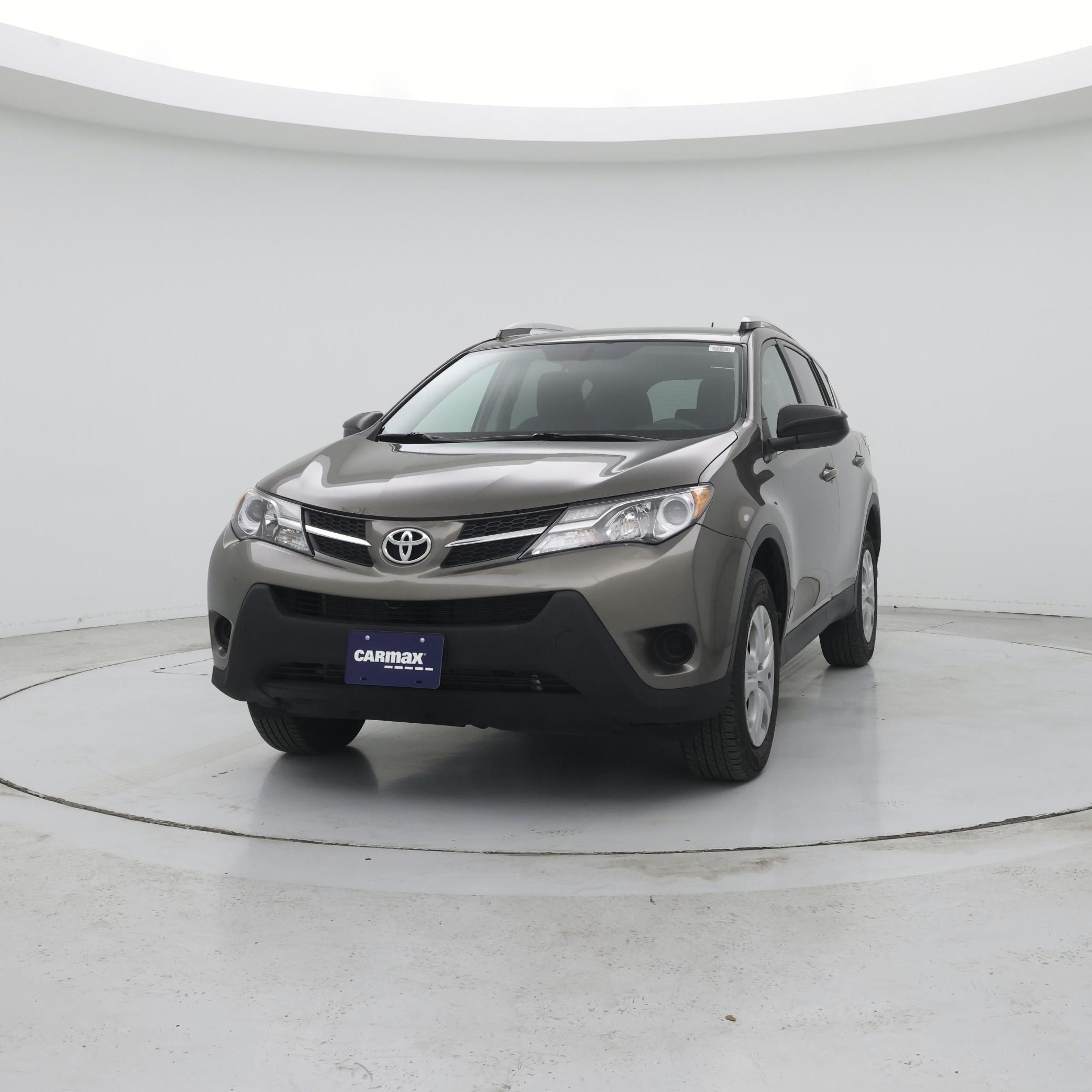 Thumbnail: 2015 Toyota RAV4 - 4