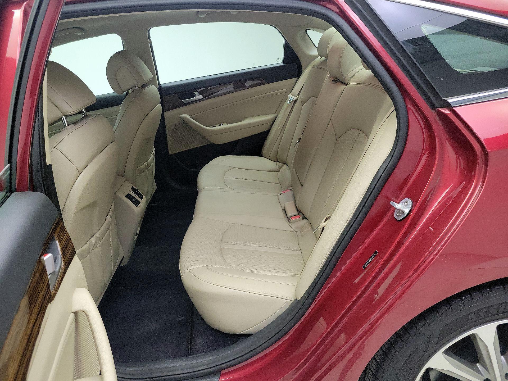 Thumbnail: 2016 Hyundai Sonata - 20