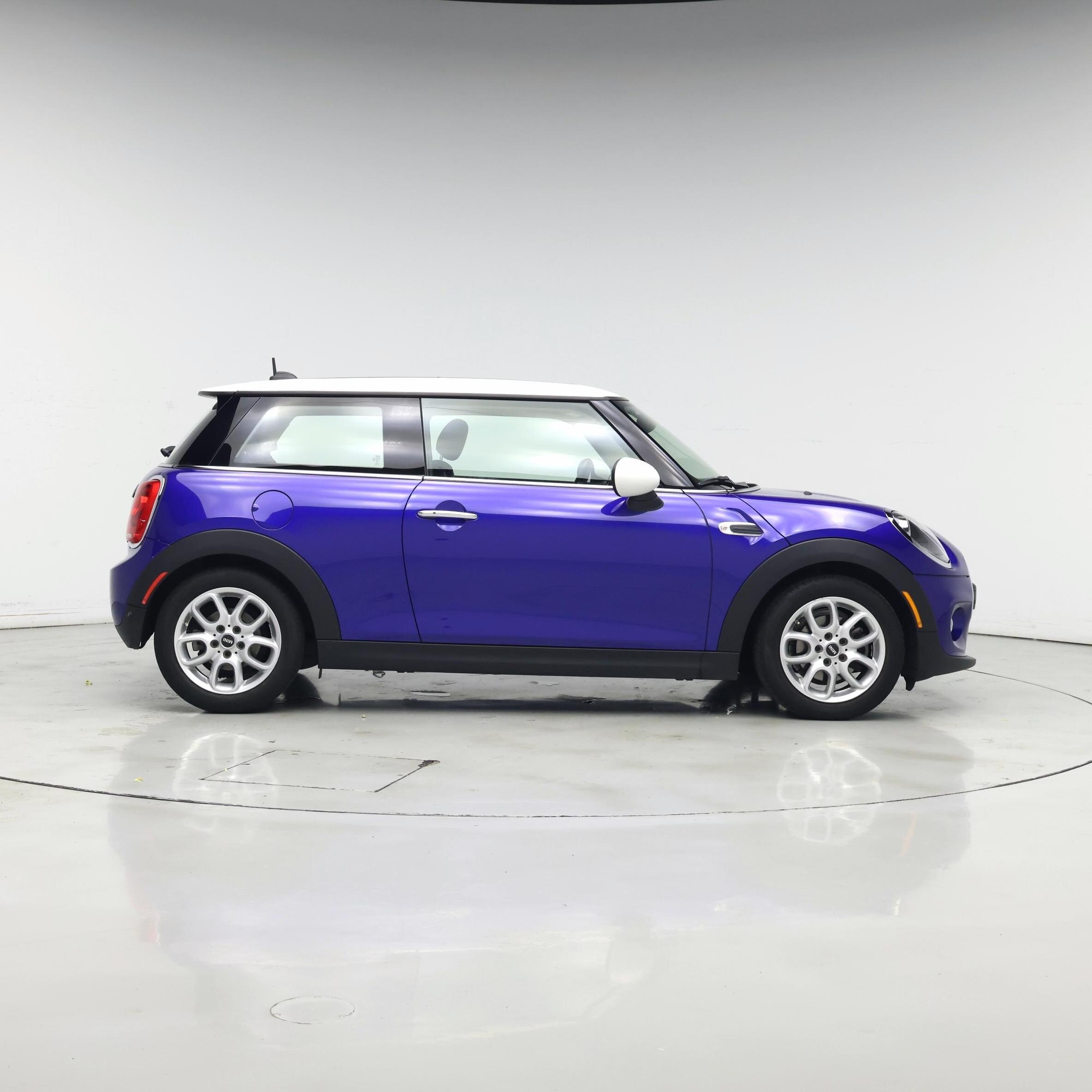 Thumbnail: 2019 MINI Cooper Hardtop - 7