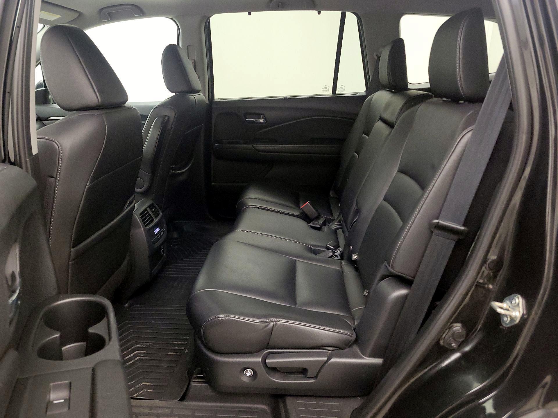 Thumbnail: 2020 Honda Pilot - 20