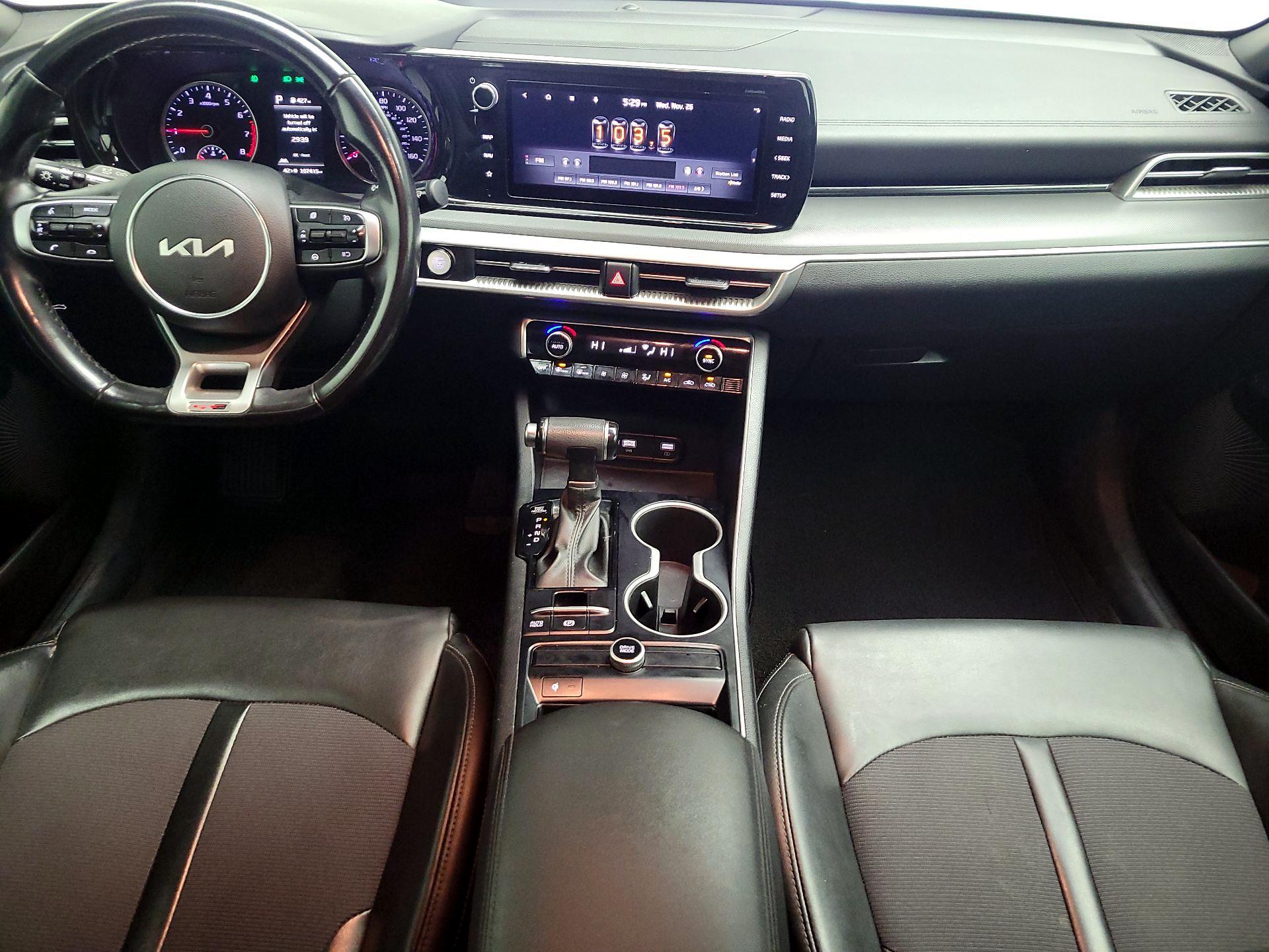 Thumbnail: 2022 Kia K5 - 9